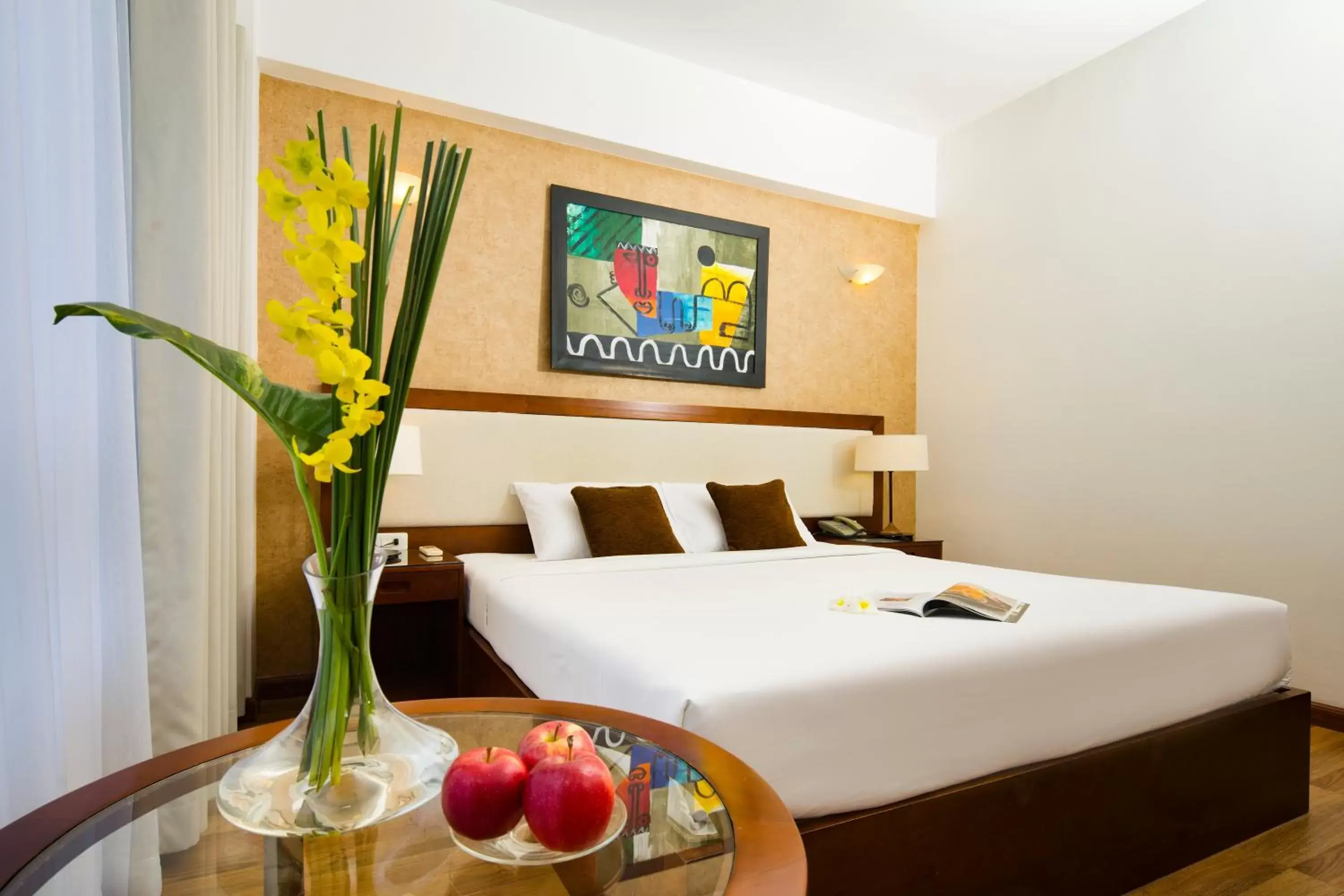Superior Double or Twin Room with City View in Starlet Hotel Superior Double or Twin Room with City View in Starlet Hotel