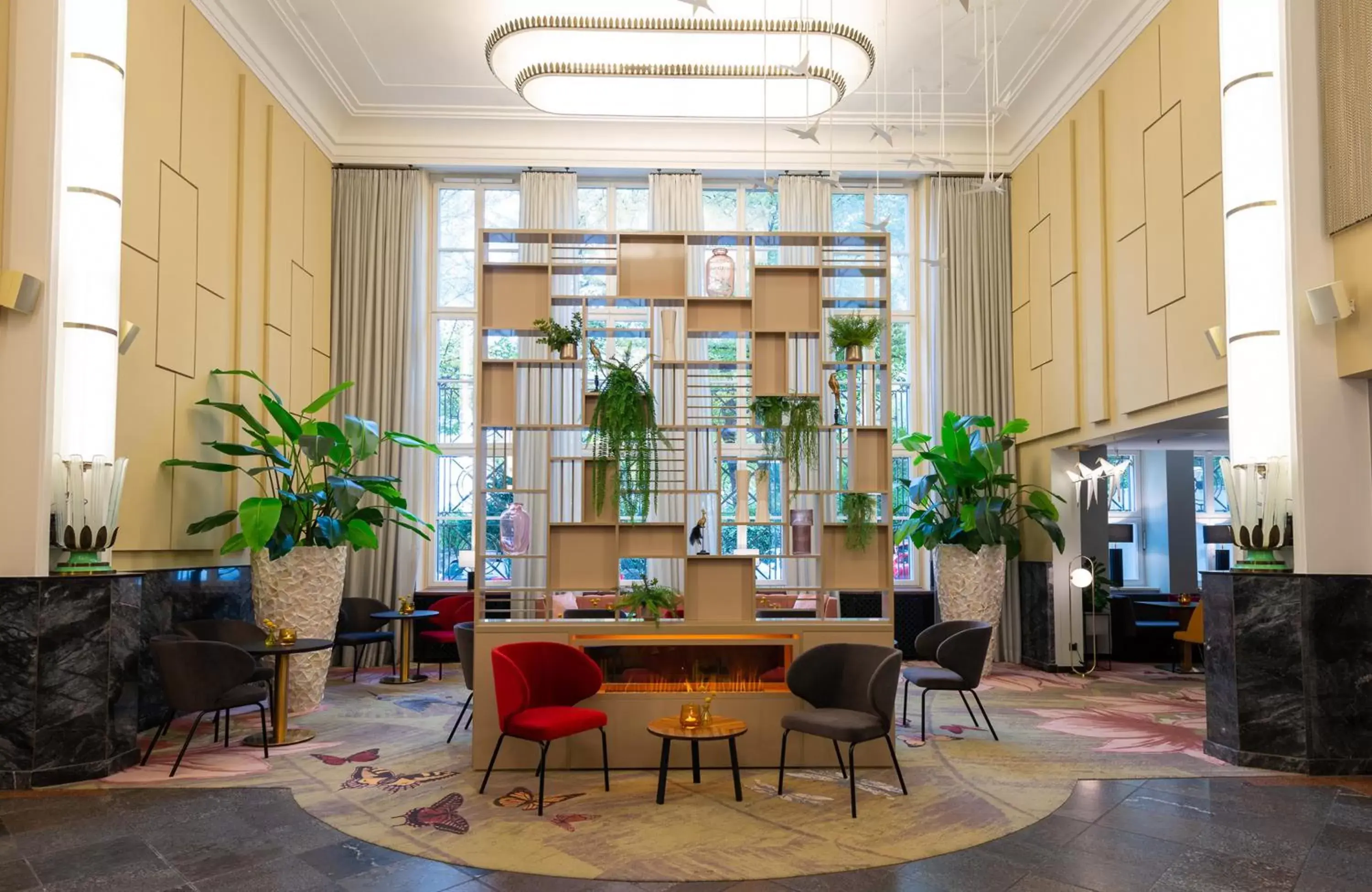 Lobby or reception in Leonardo Royal Hotel Berlin Alexanderplatz