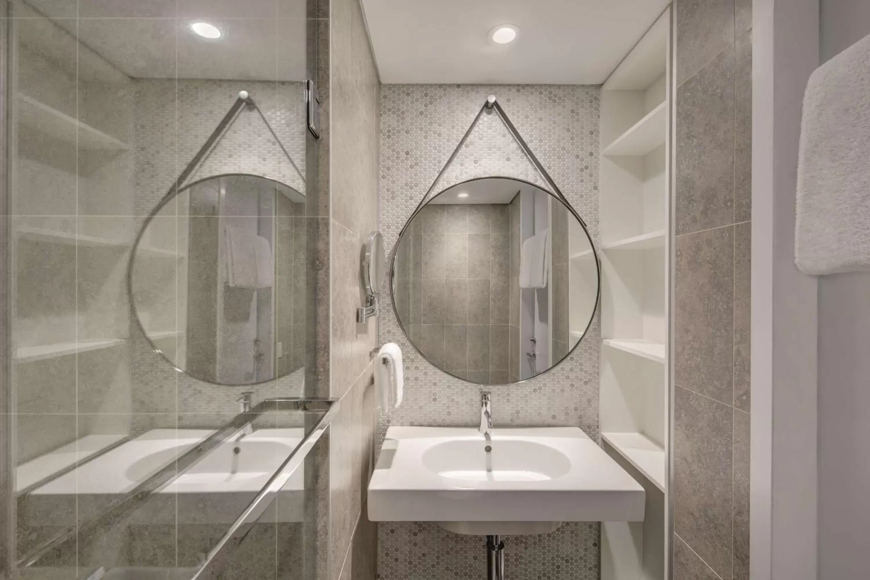 Bathroom in Adina Apartment Hotel Bondi Beach Sydney