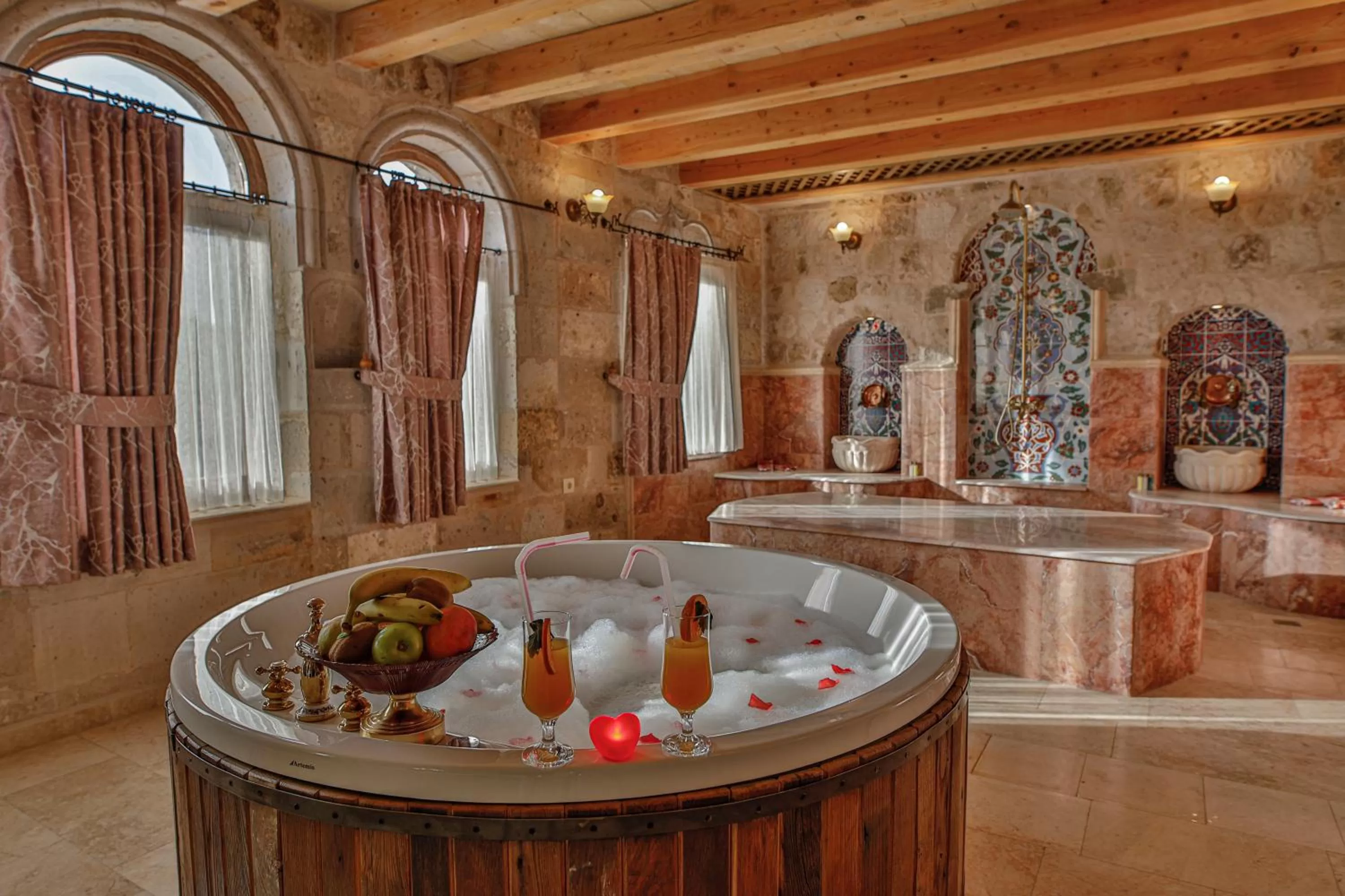 Bathroom in Şah Saray Cave Suites Halal Hotel