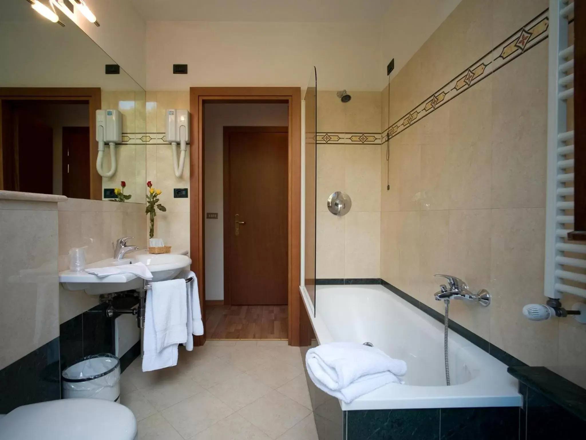 Bathroom in Hotel Golf