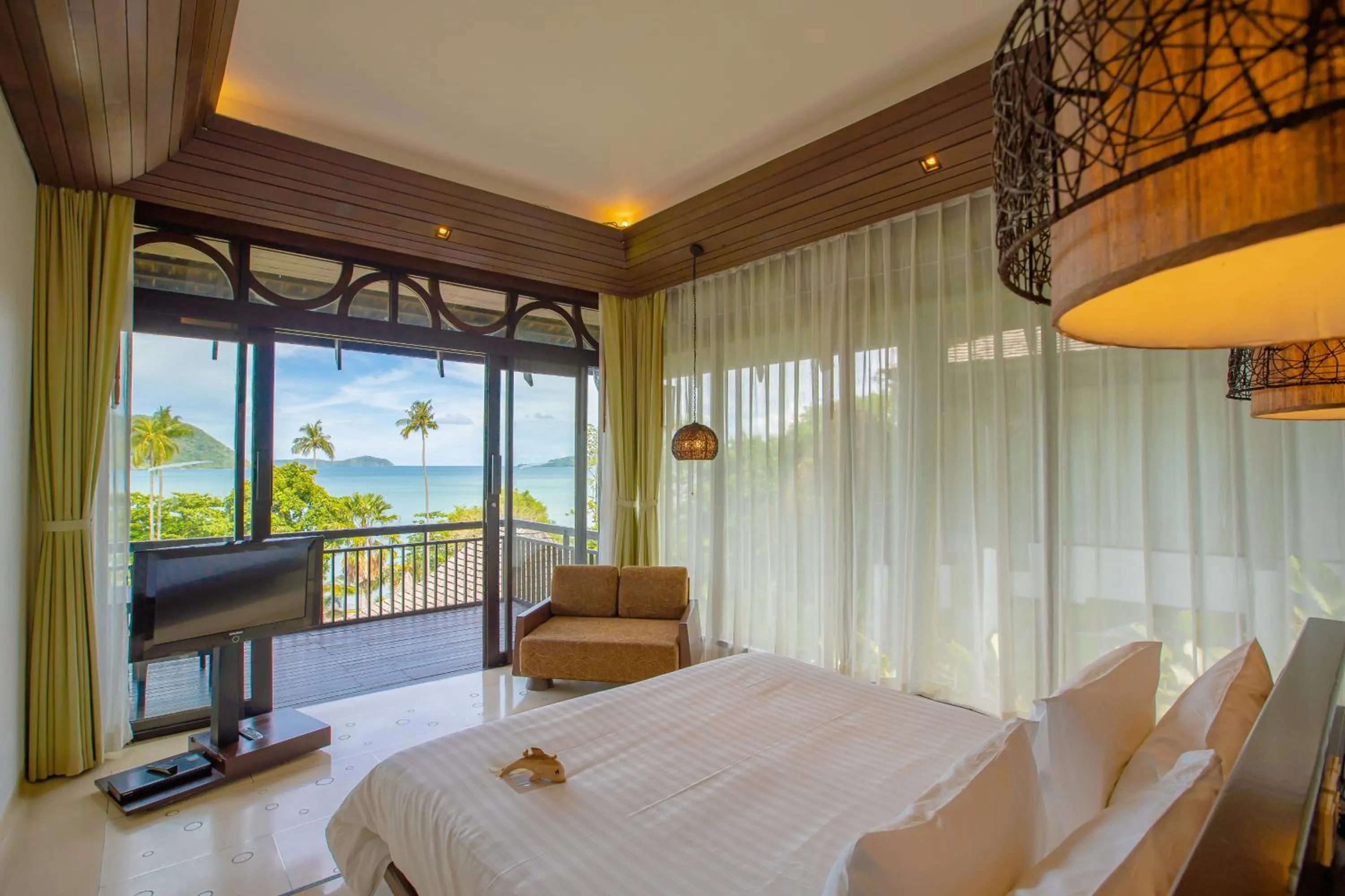 Sea view, Bed in The Vijitt Resort Phuket - SHA Extra Plus