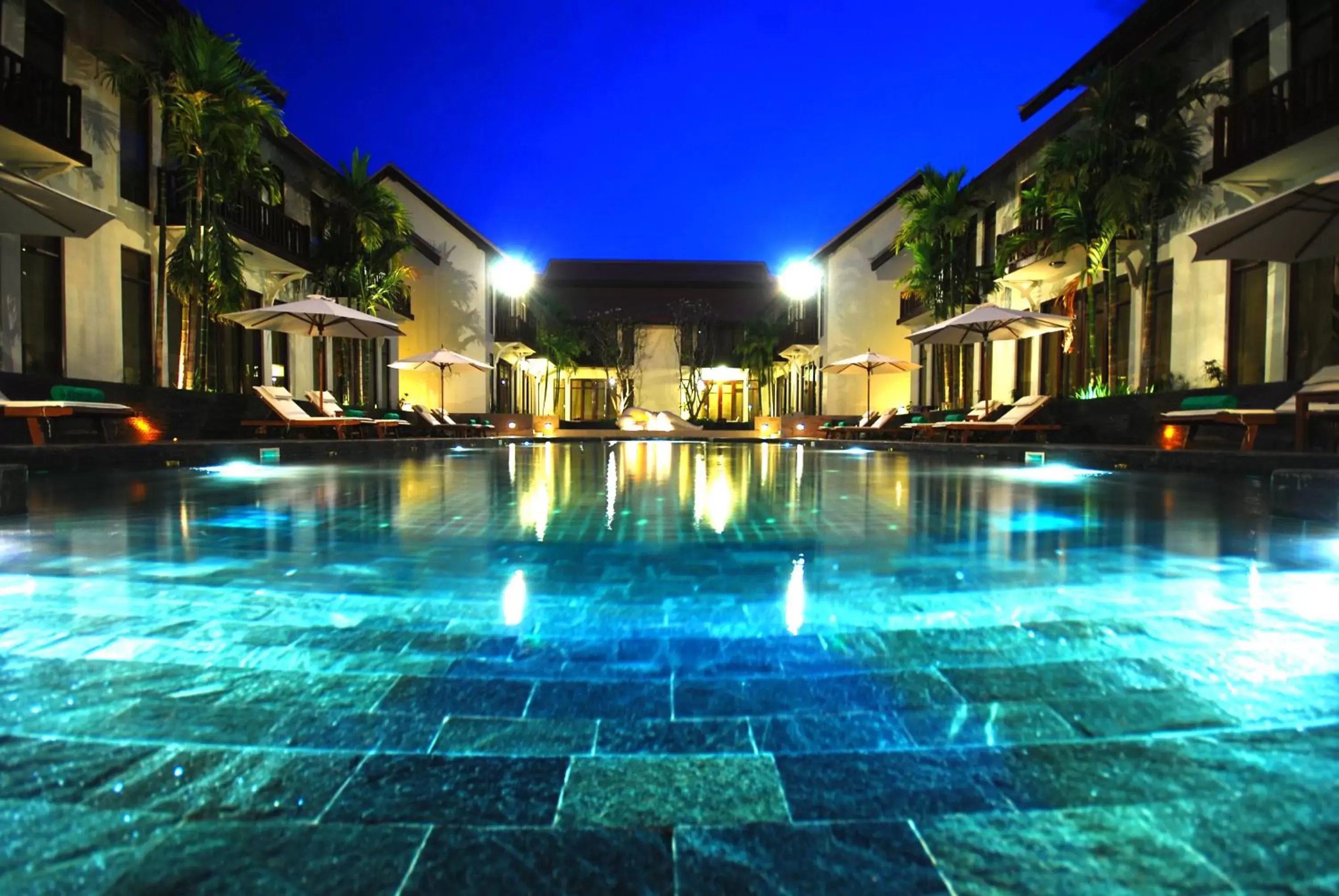 Swimming Pool in Anantara Angkor Resort