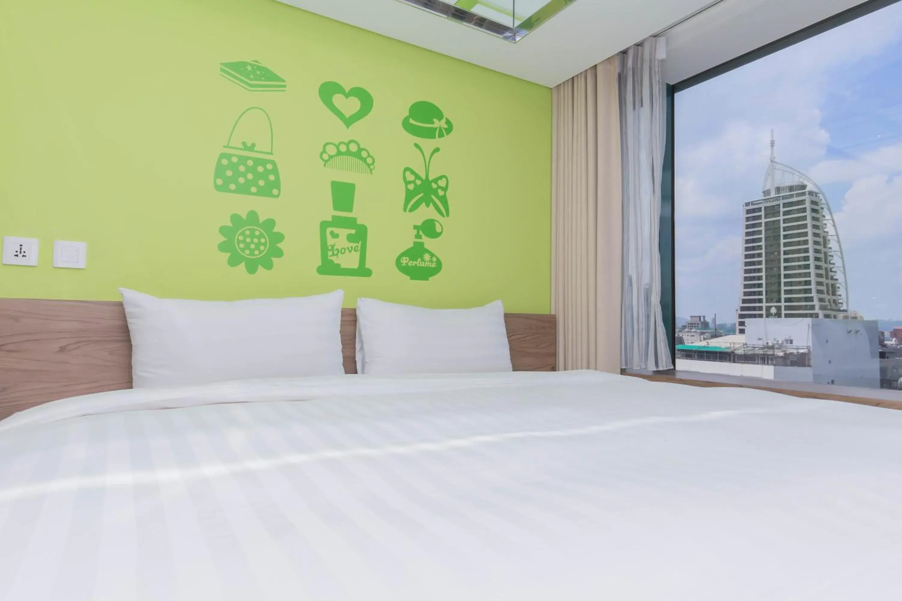 Bed in Green World Hotel - Zhonghua