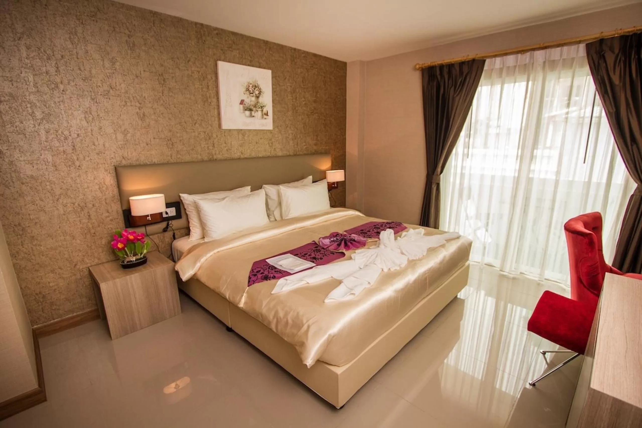 Retro Suite in Retro39