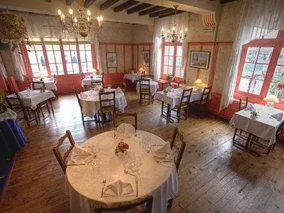 Restaurant/Places to Eat in Hôtel de Nevers
