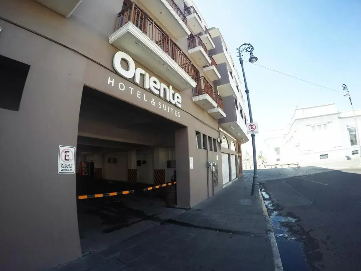 Property building in Hotel Oriente