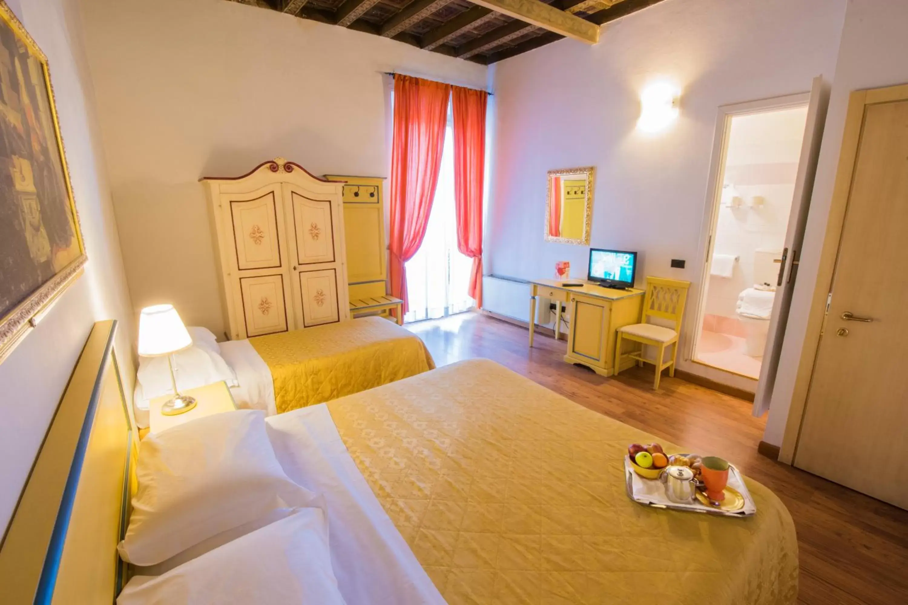 Bedroom, Bed in Hotel Vasari