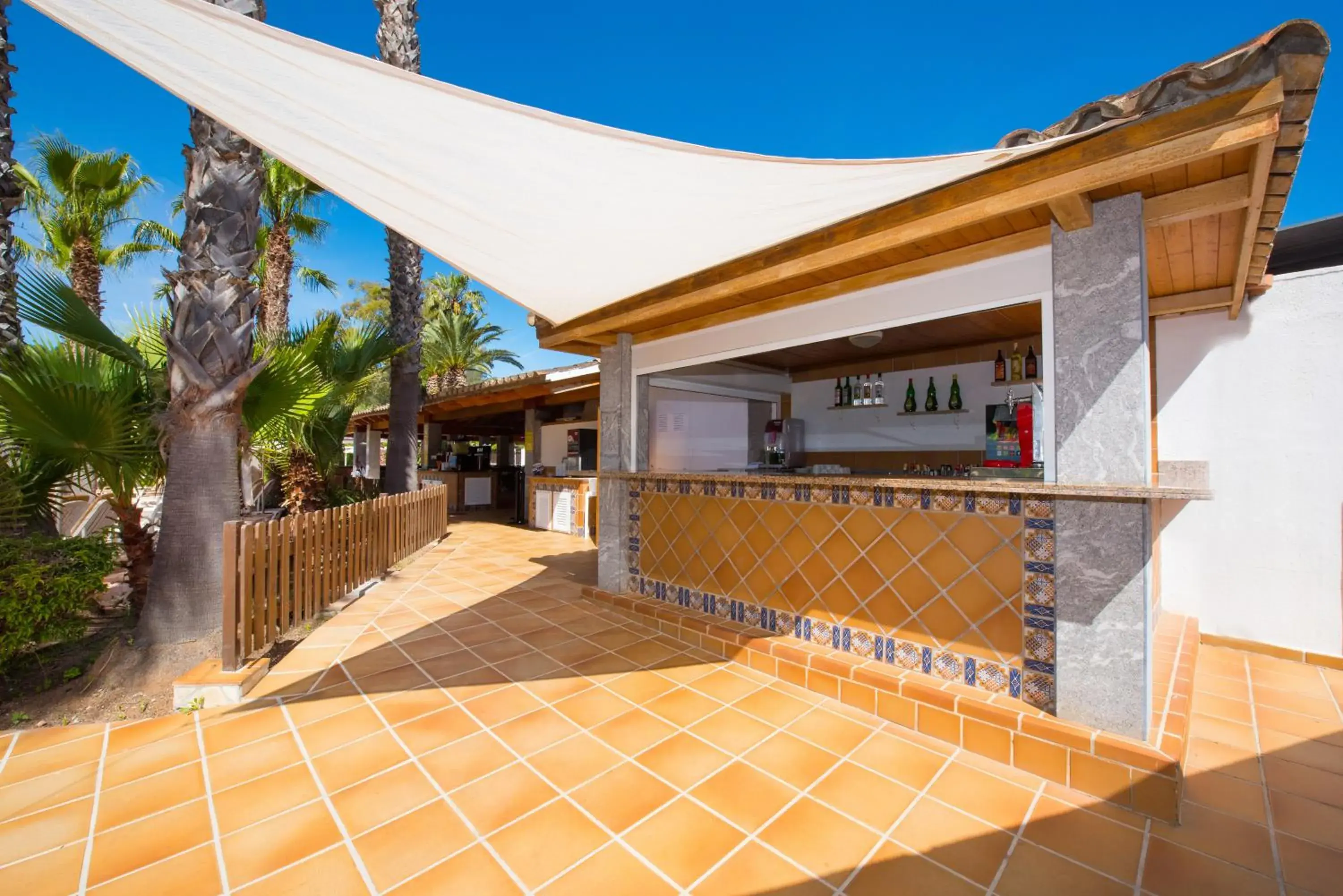 Lounge or bar in Hotel Cala Romantica Mallorca