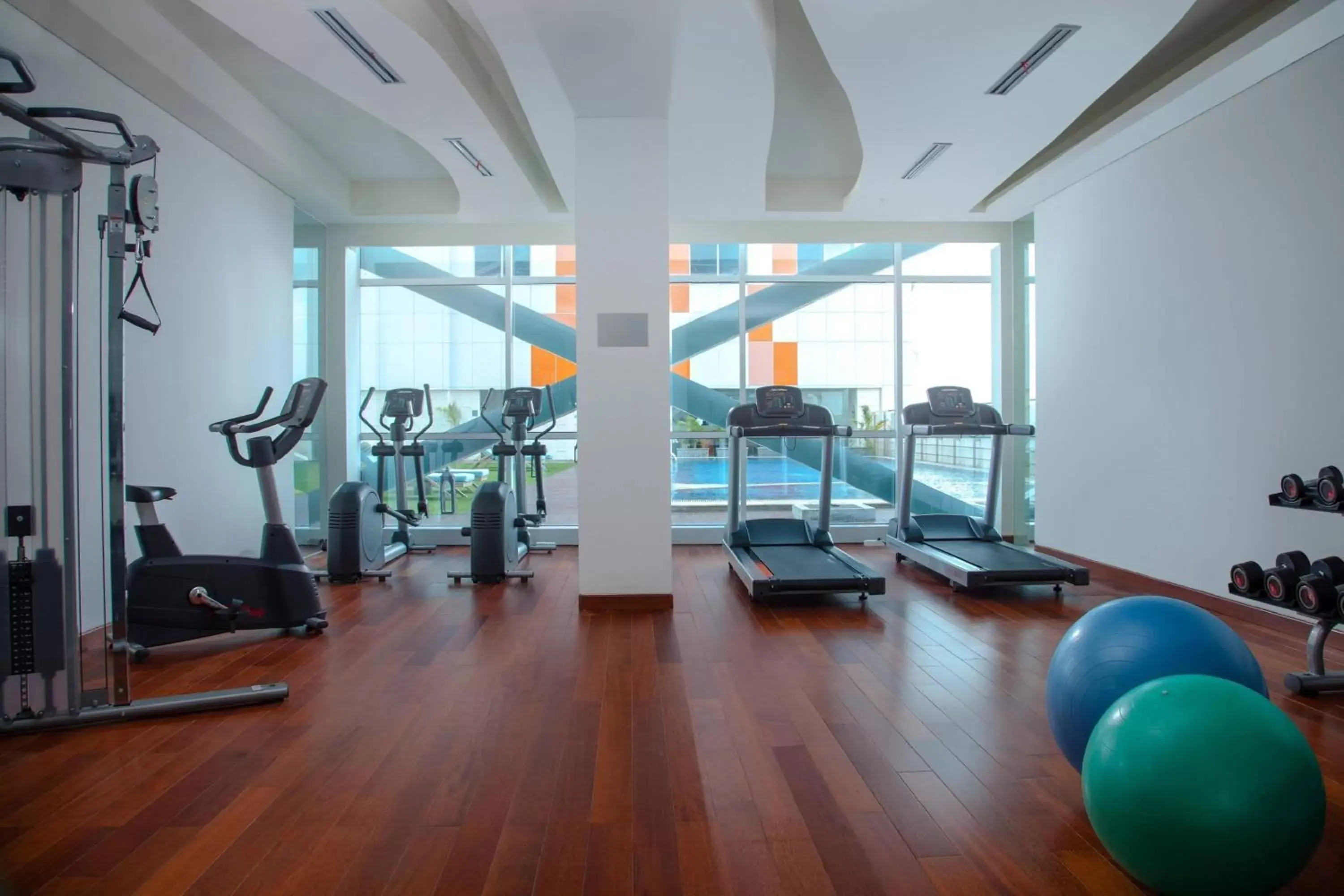 Fitness centre/facilities, Fitness Center/Facilities in Fairfield by Marriott Surabaya