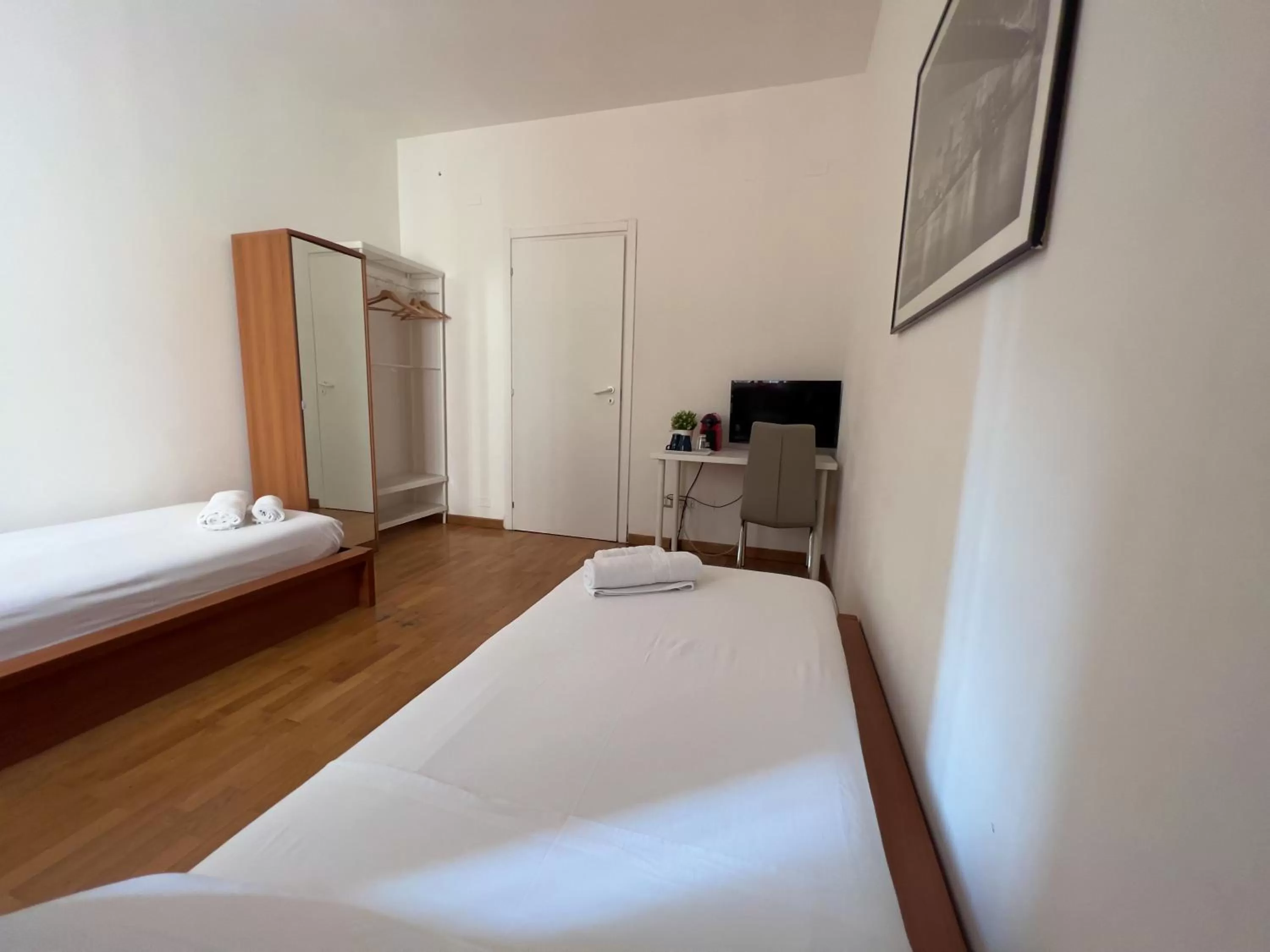 Bed in APPARTME Guest House Seveso 40