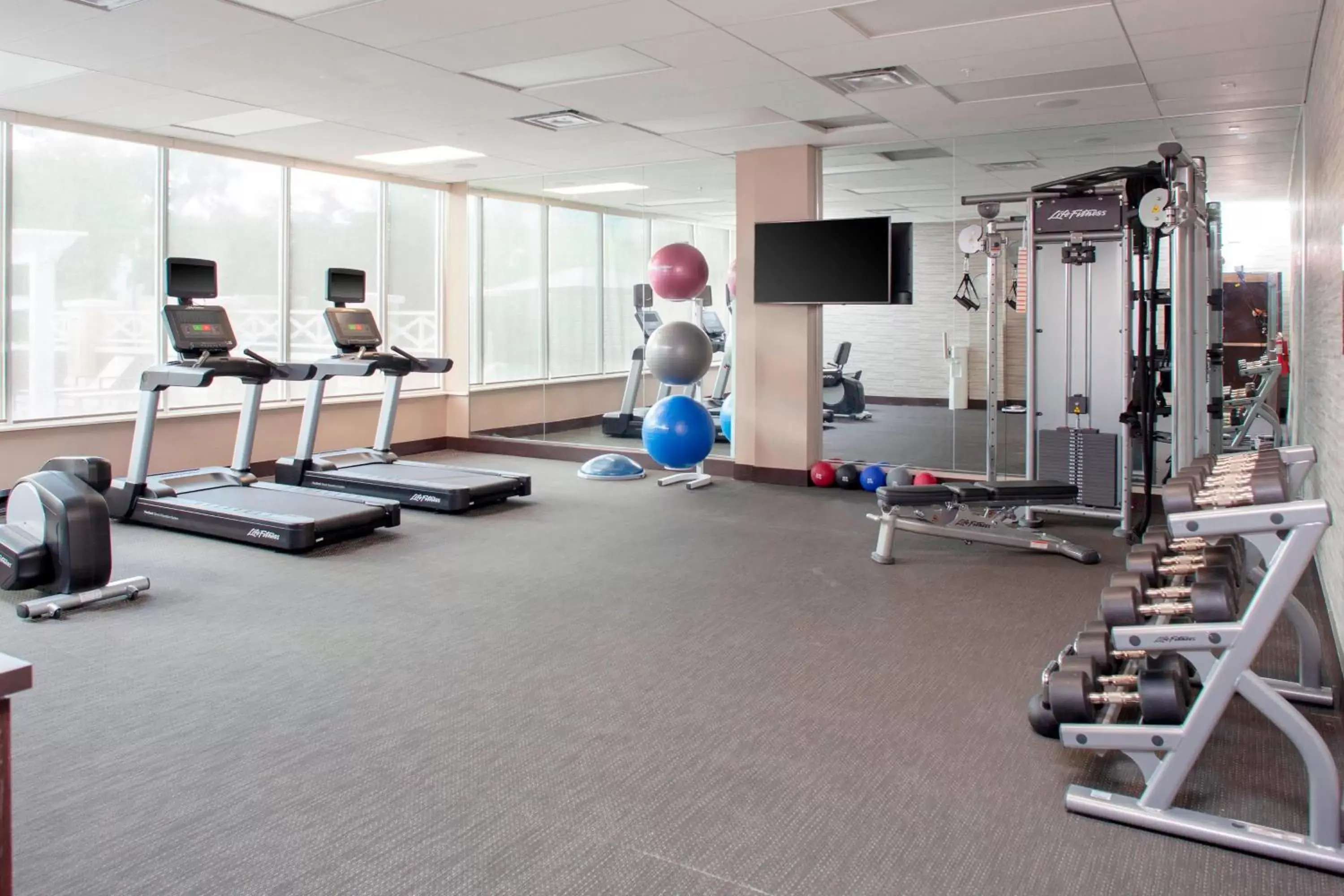 Fitness centre/facilities, Fitness Center/Facilities in Courtyard by Marriott DeLand Historic Downtown