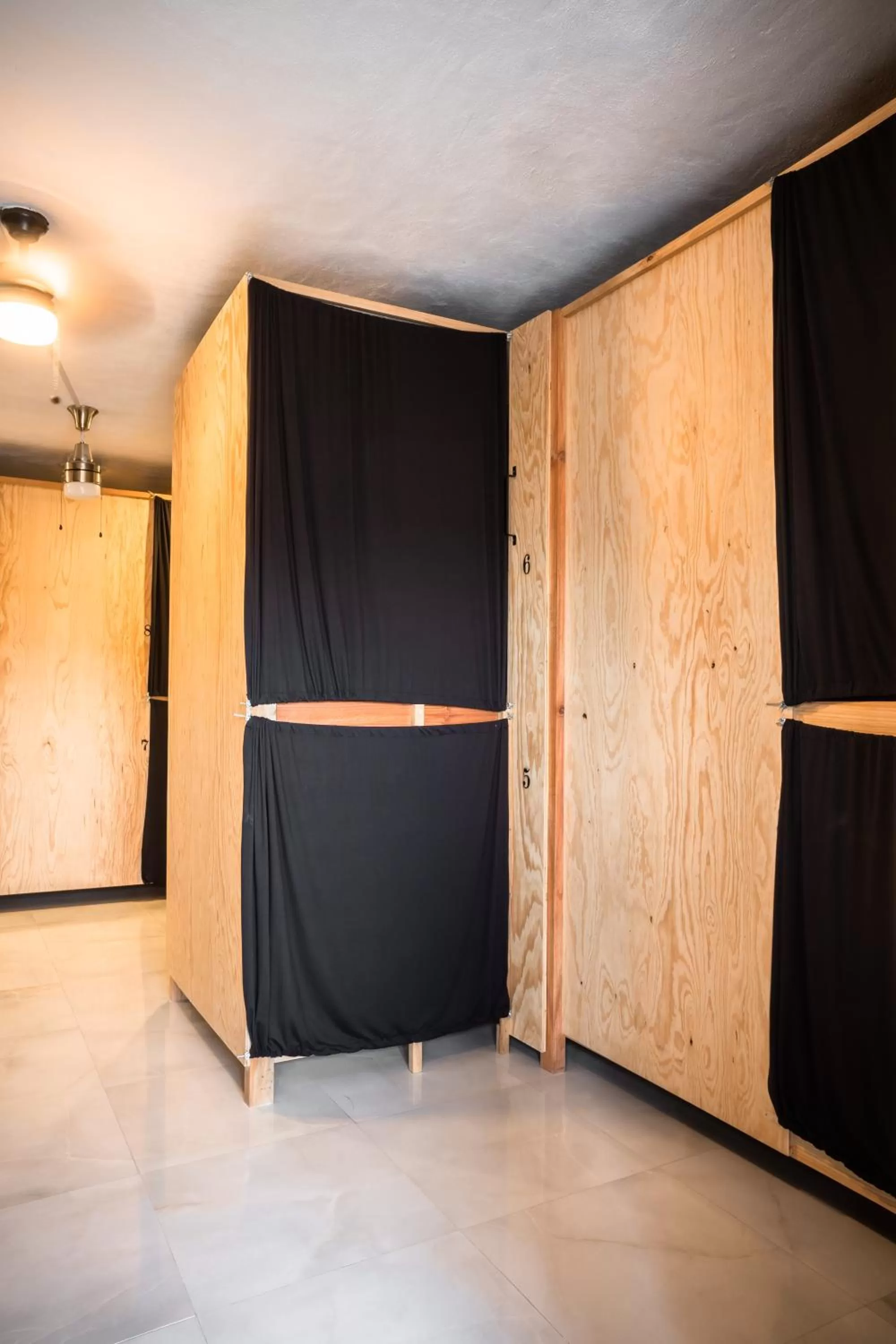 Bed in Maui hostel playa del carmen