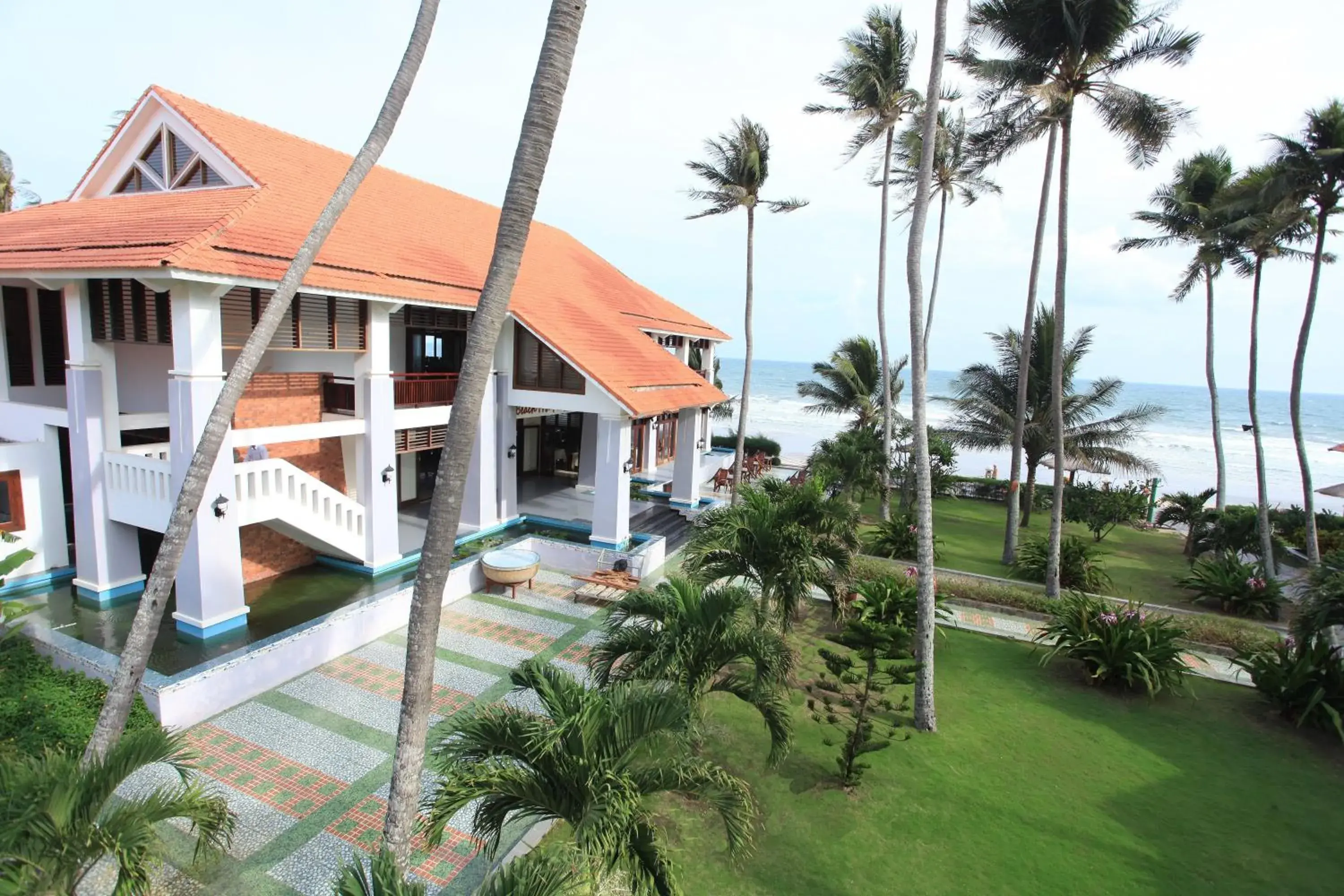 Restaurant/places to eat in Muine Century Beach Resort & Spa Restaurant/places to eat in Muine Century Beach Resort & Spa