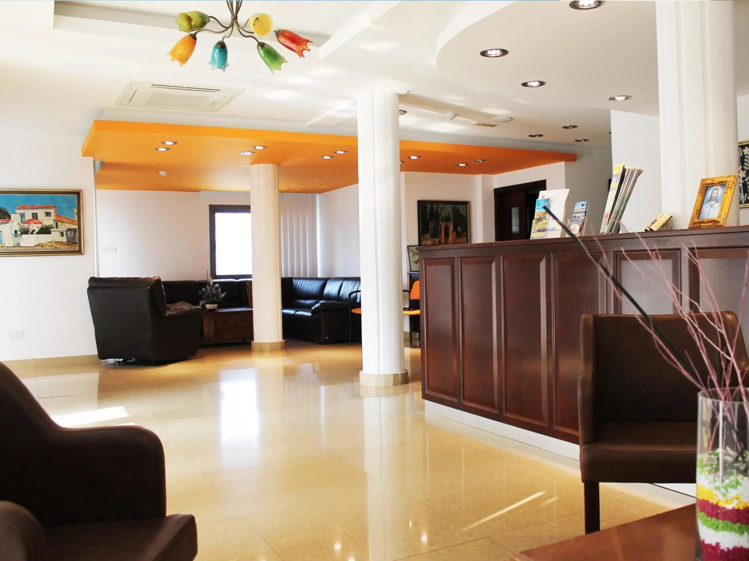 Lobby/Reception in Rebioz Hotel