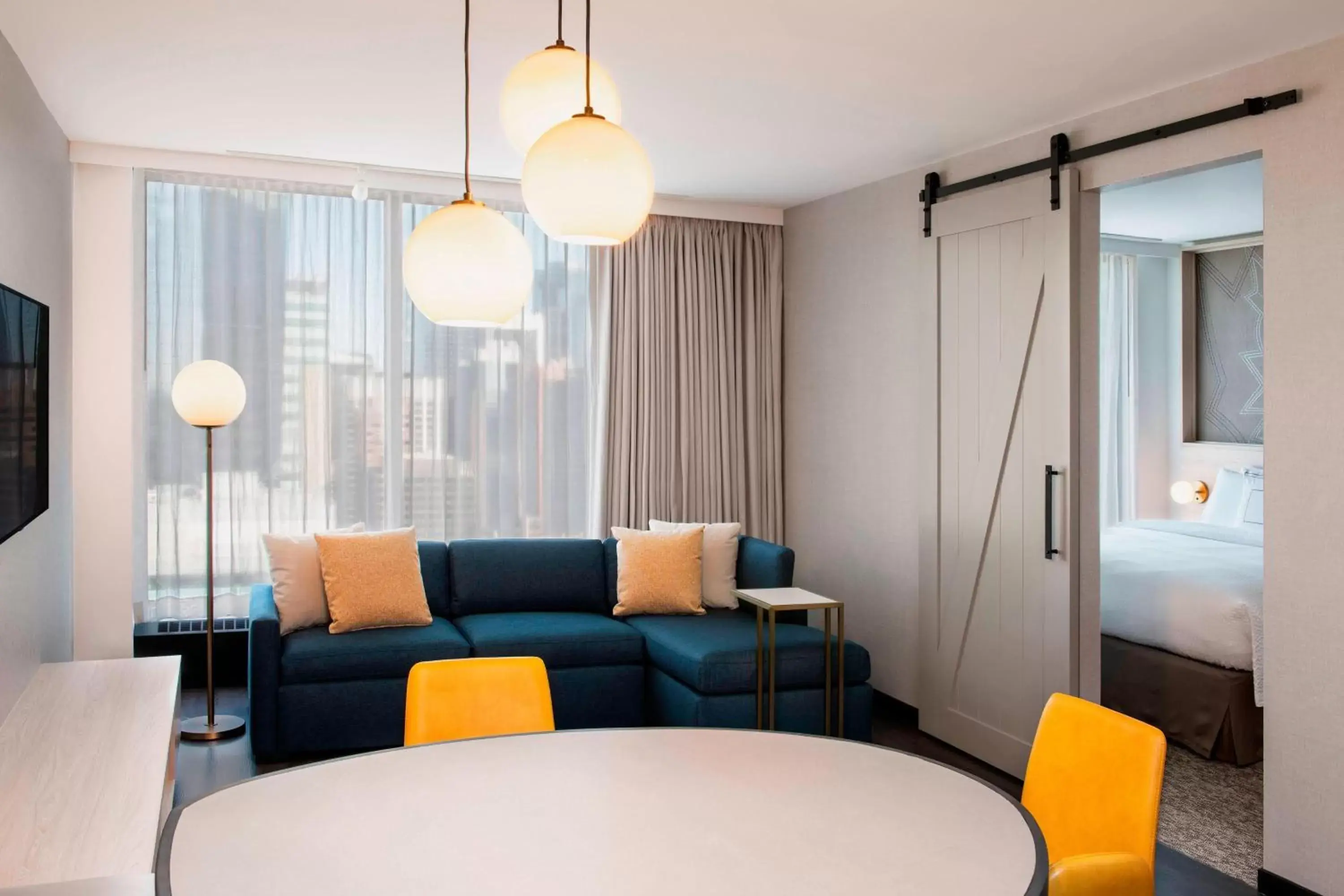 Bedroom, Seating Area in Residence Inn by Marriott Calgary Downtown/Beltline District