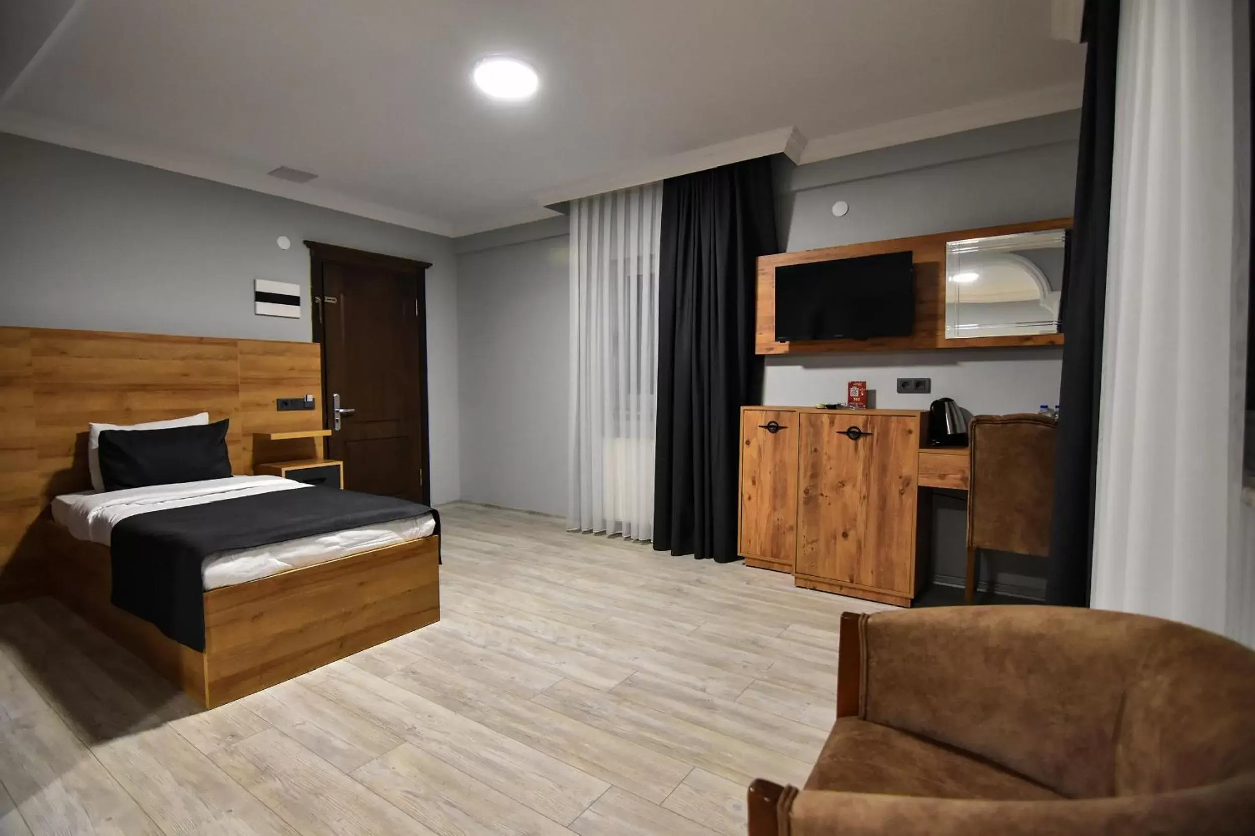 Bed in Green Palace Suite Hotel Bed in Green Palace Suite Hotel