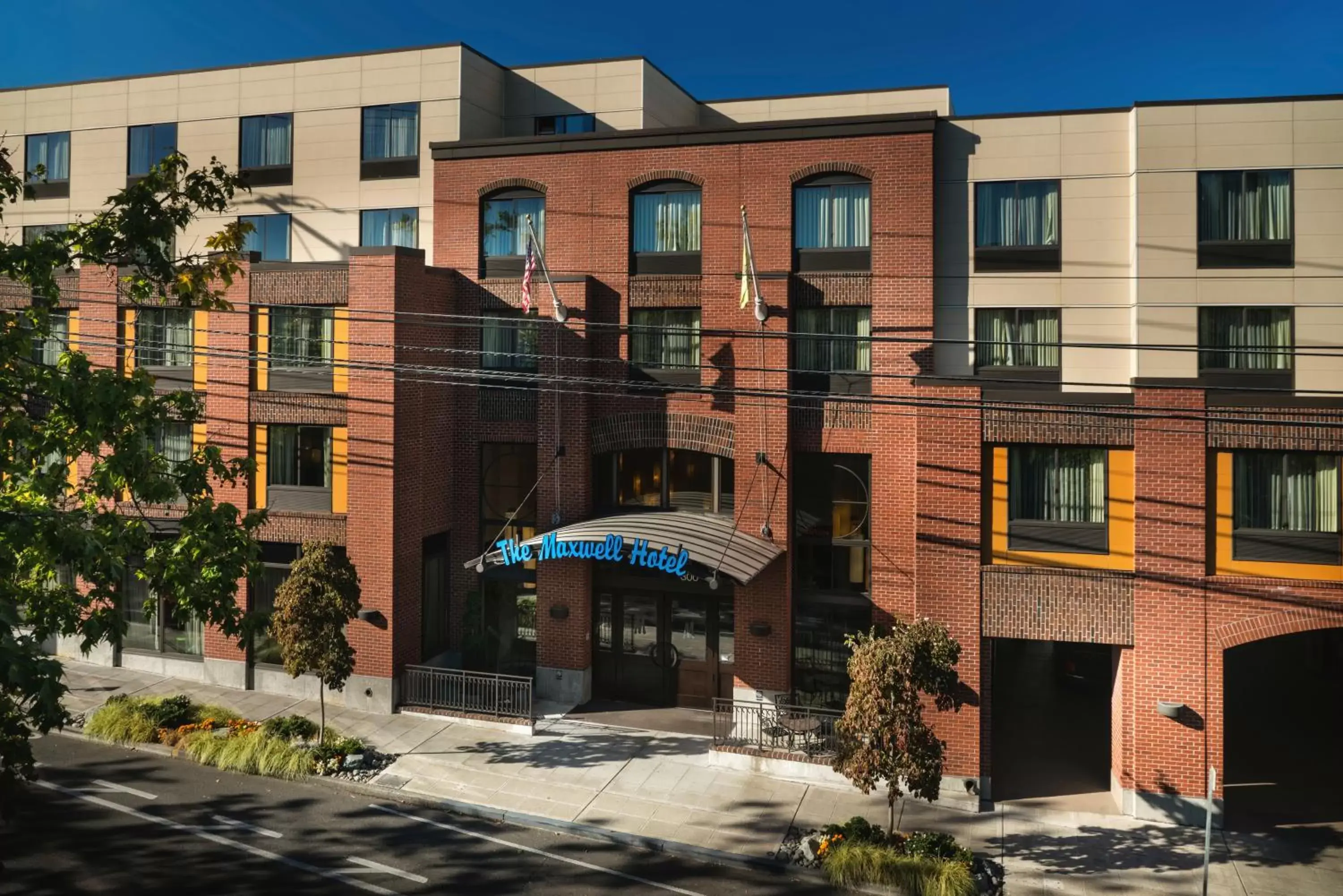 Bird's eye view, Property Building in Staypineapple, The Maxwell Hotel, Seattle Center Seattle