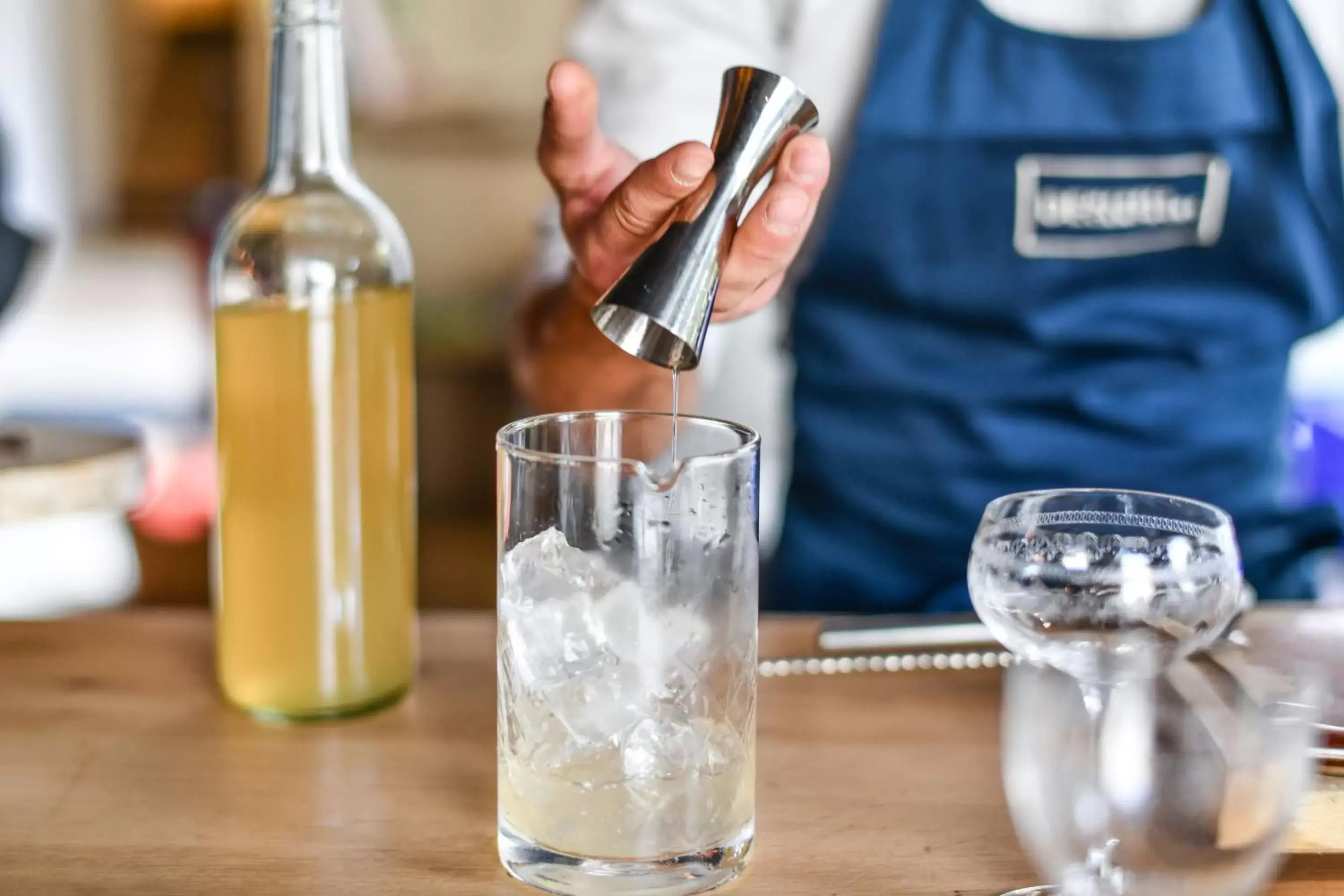 Lounge or bar, Drinks in Mercure Château de Fontainebleau Lounge or bar, Drinks in Mercure Château de Fontainebleau