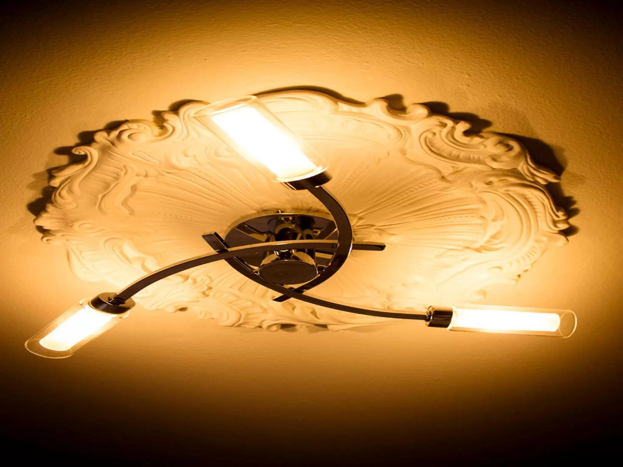 Decorative detail in Cricklewood Lodge Hotel