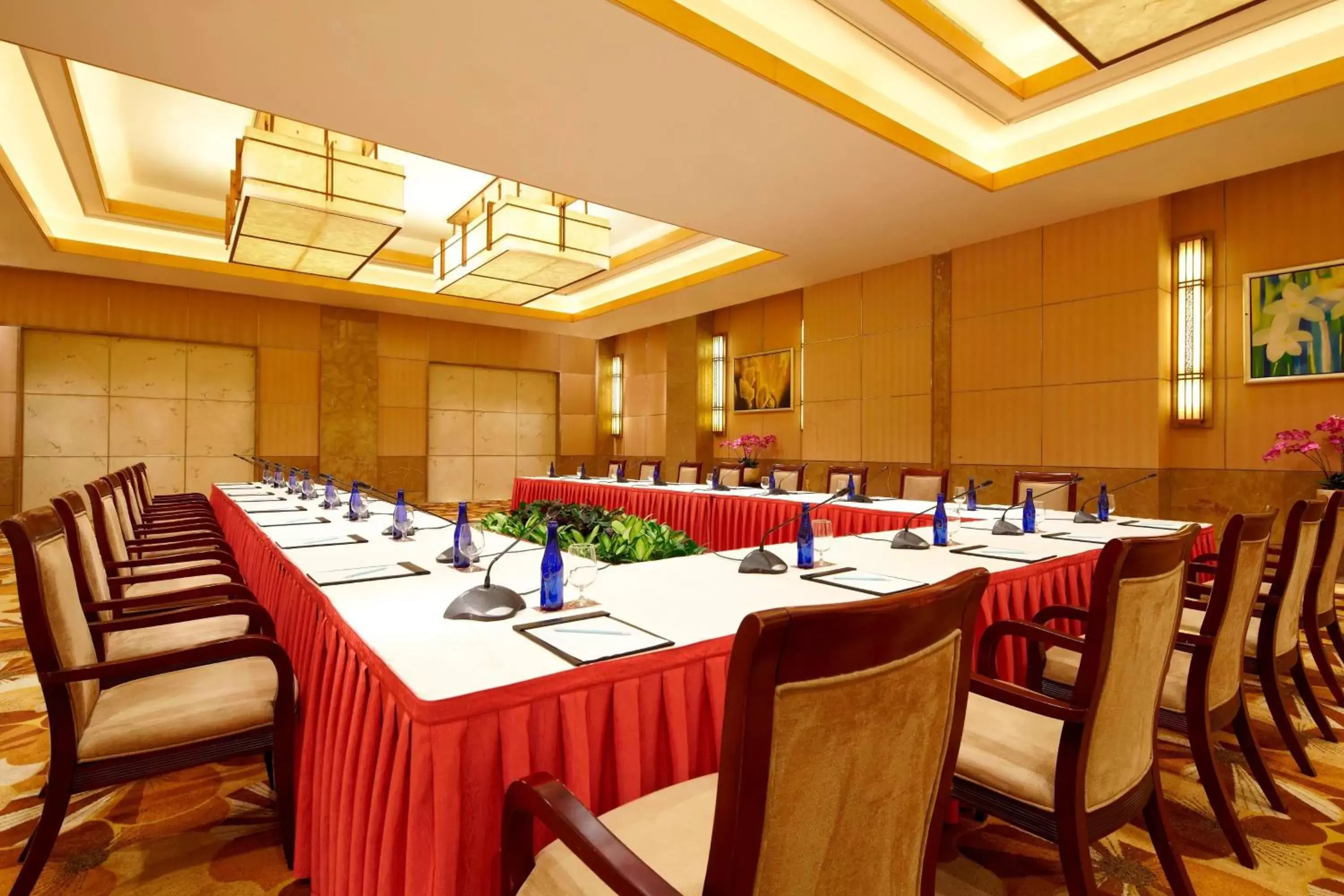 Meeting/conference room in Sheraton Haikou Hotel