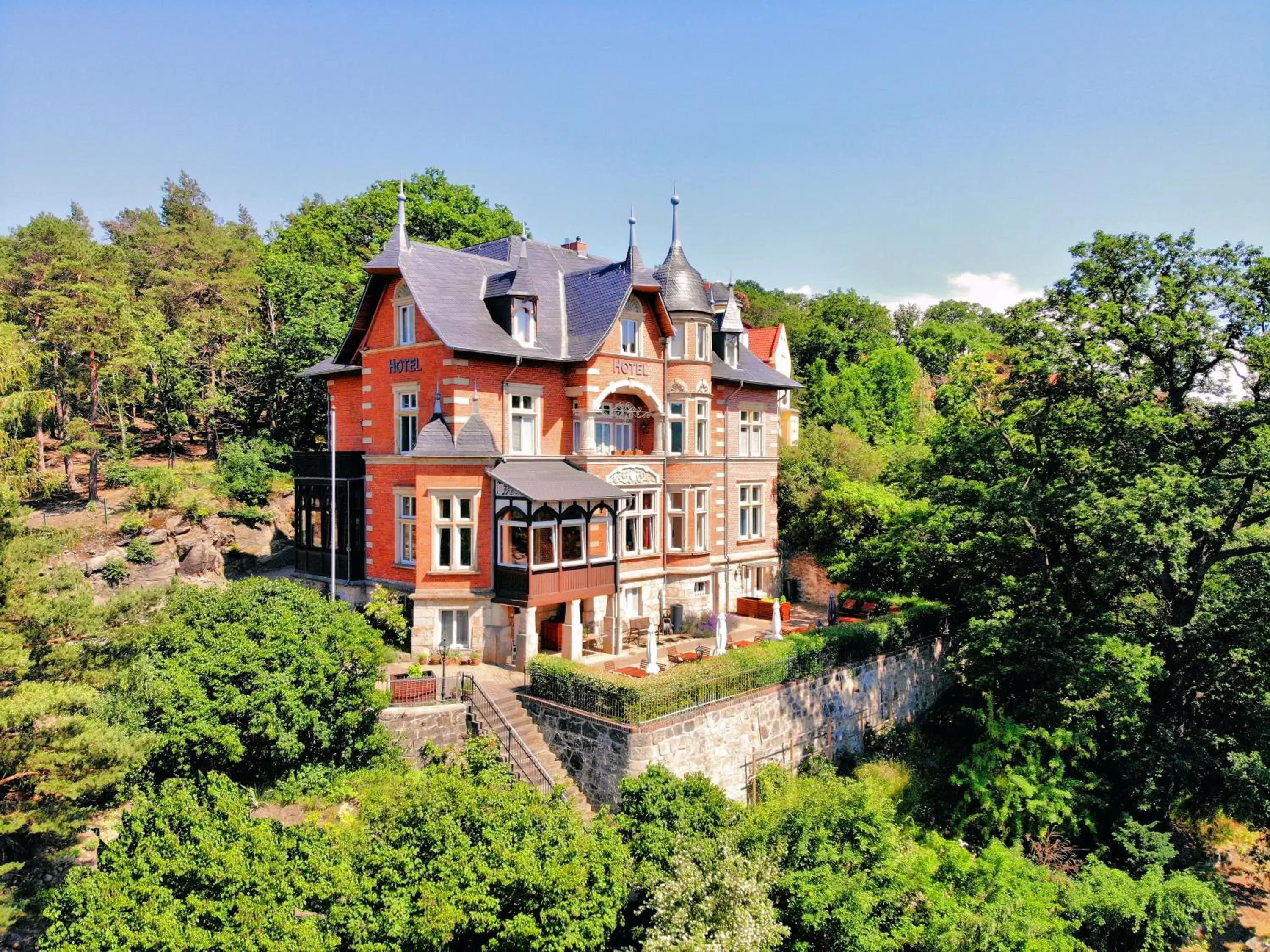 Facade/entrance, Property Building in Hotel Villa Viktoria Luise