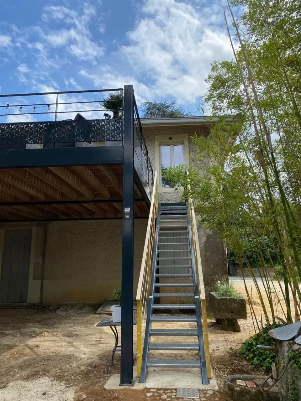 Facade/entrance, Property Building in Maison Farol