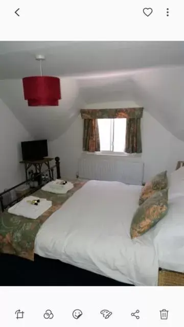 Bed in White Horse Inn