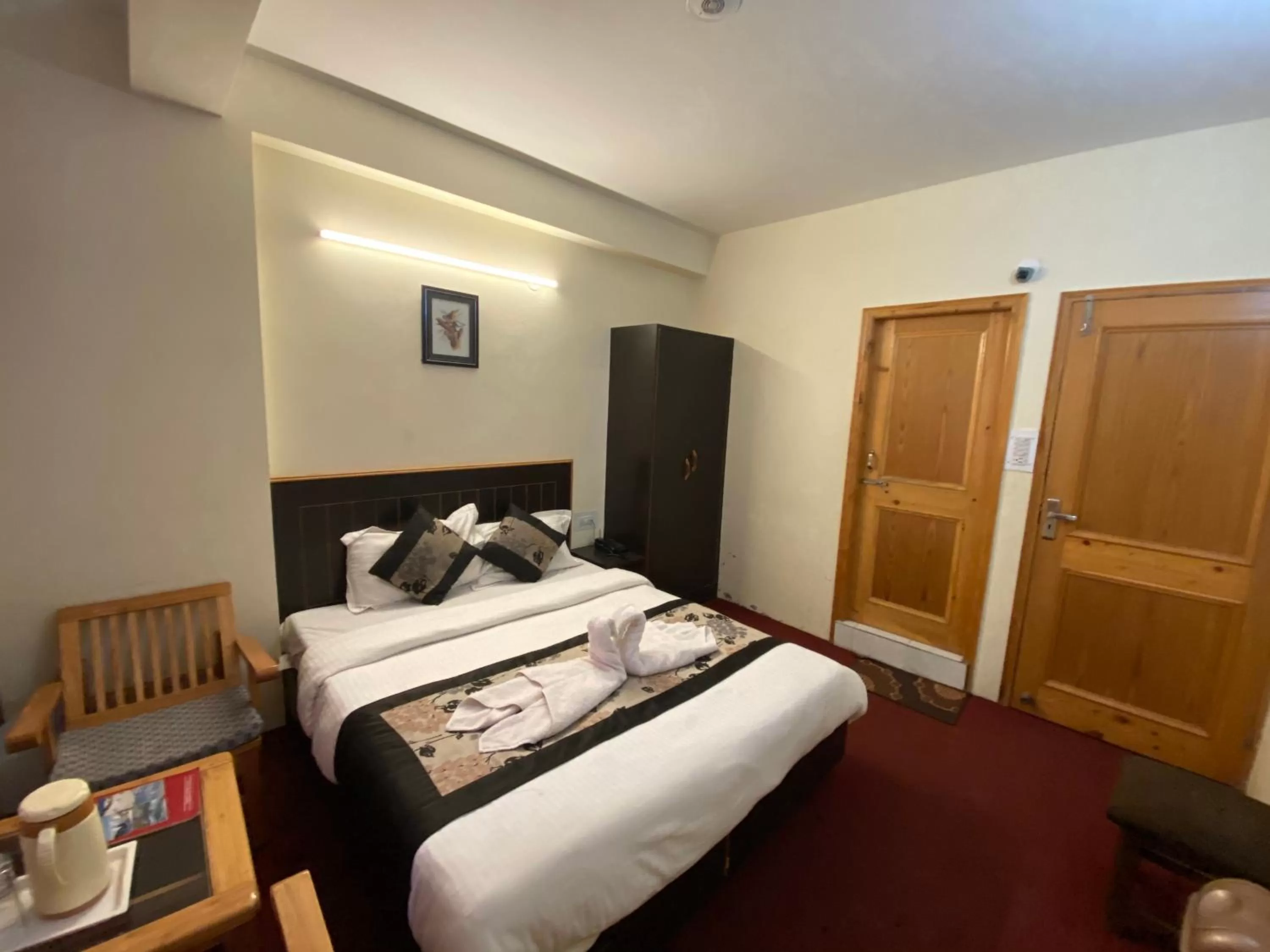 Photo of the whole room in The Destination Manali