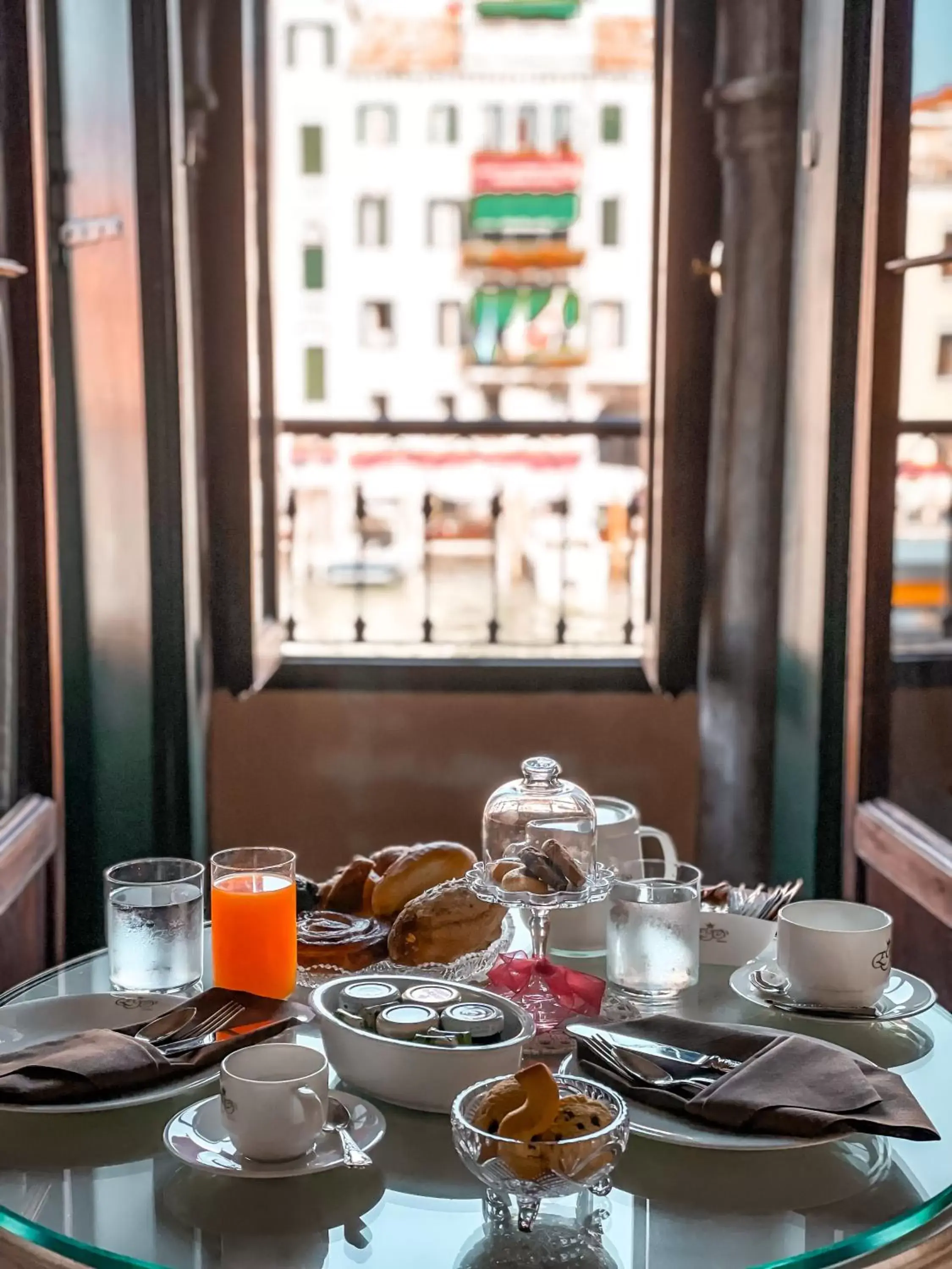 Breakfast in EGO' Boutique Hotel - The Silk Road