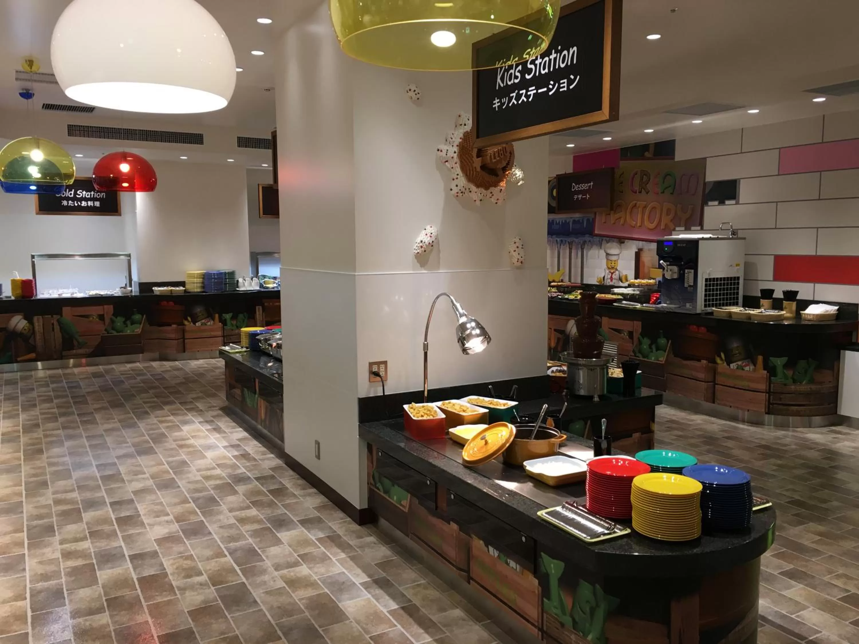 Restaurant/places to eat in LEGOLAND Japan Hotel