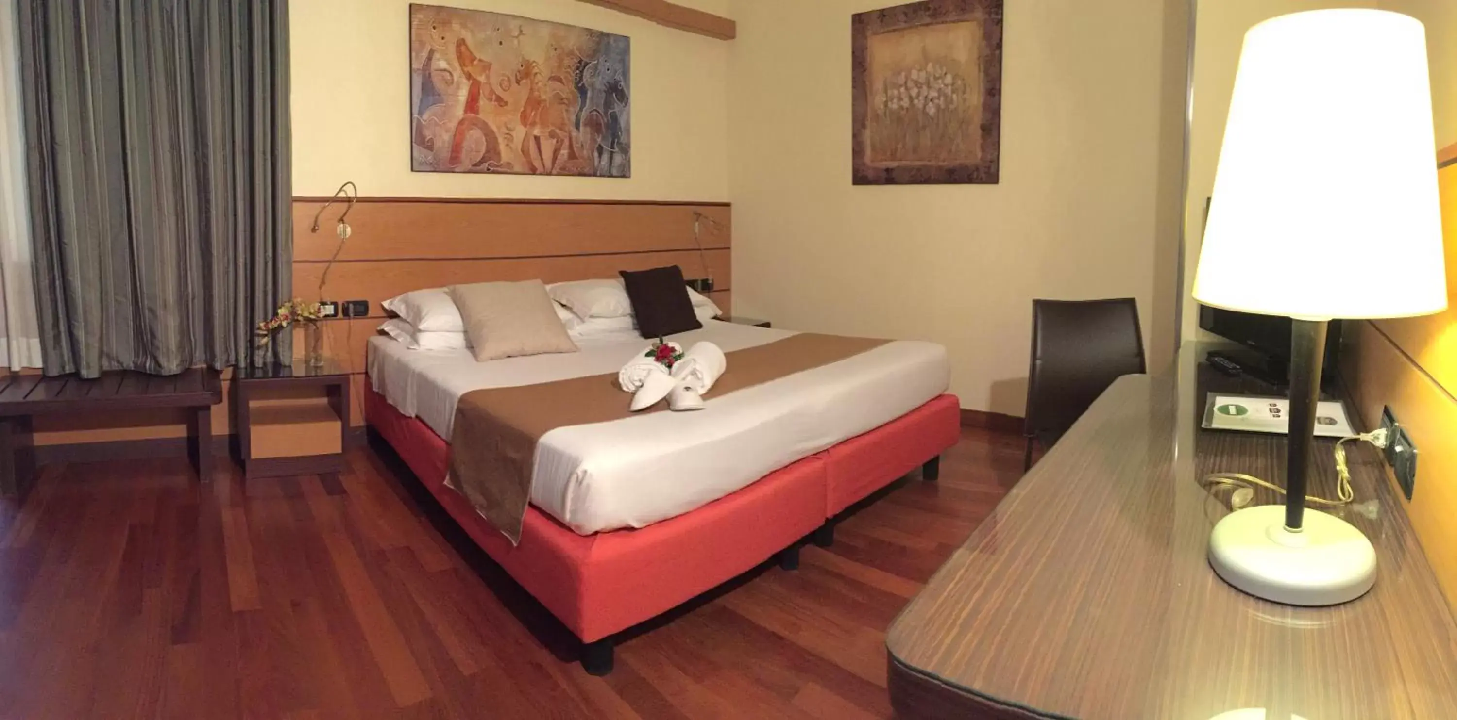 Photo of the whole room, Bed in Best Western Hotel Dei Cavalieri