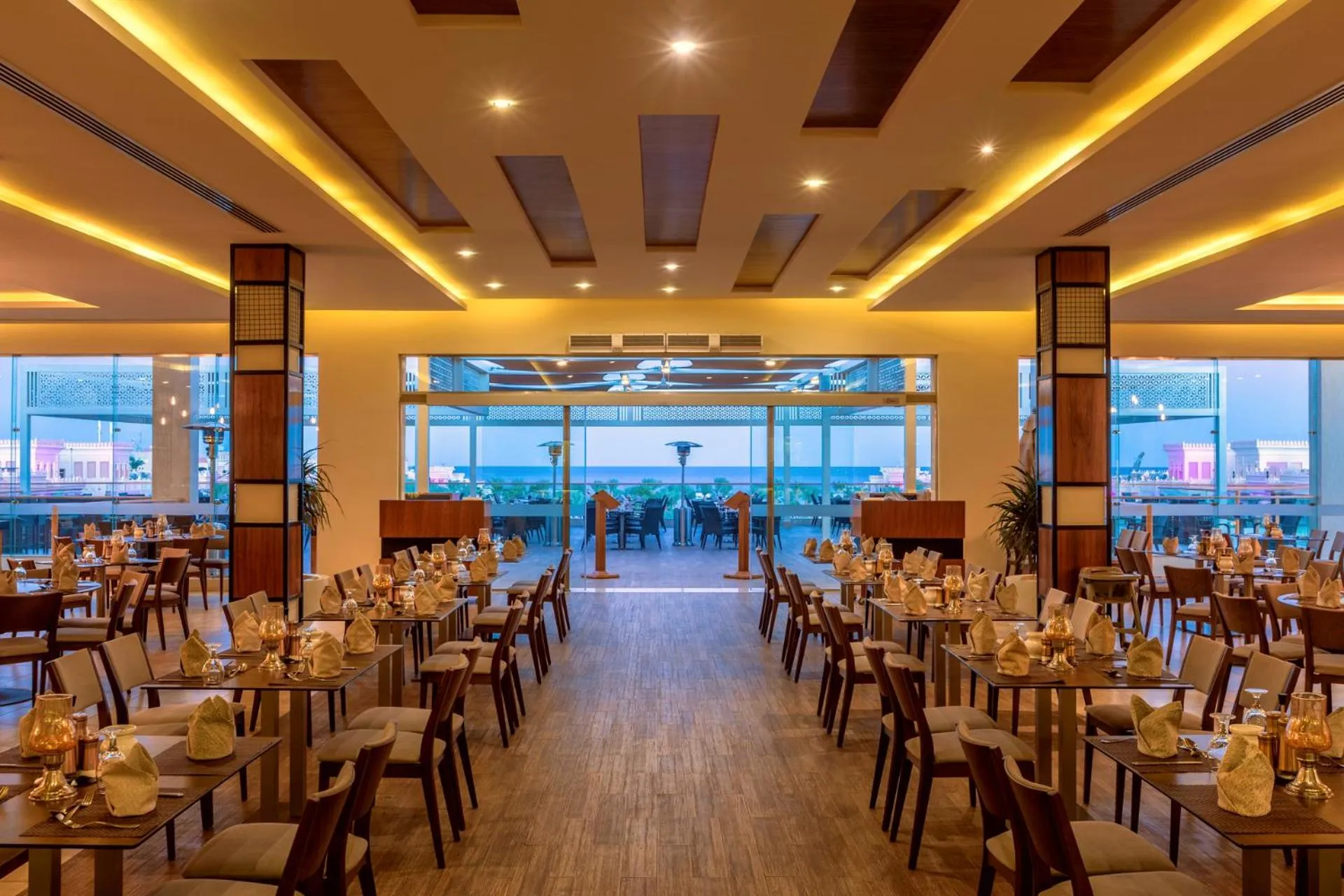 Restaurant/Places to Eat in Albatros Palace Resort (Families and Couples Only)