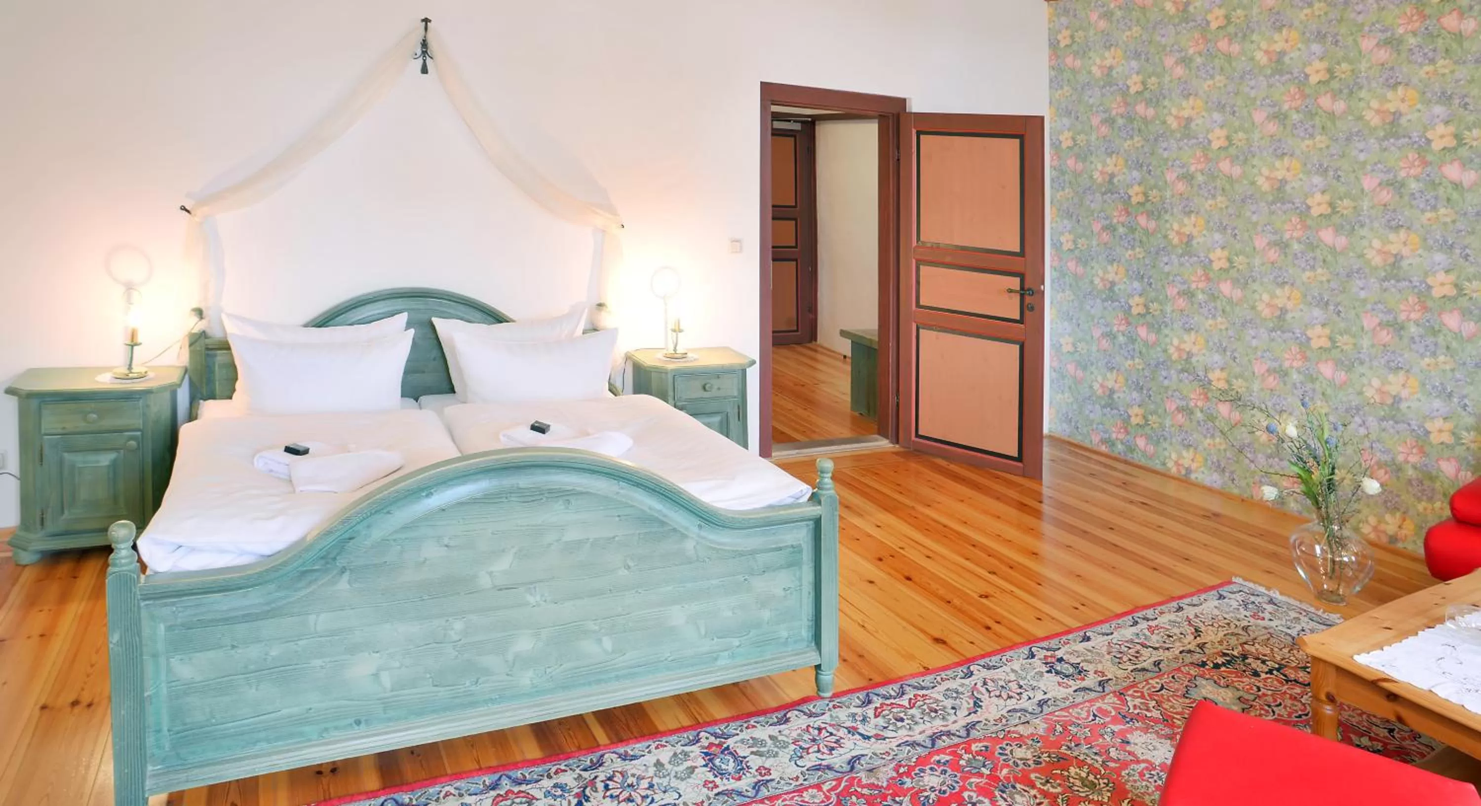 Photo of the whole room, Bed in Grünes Tor