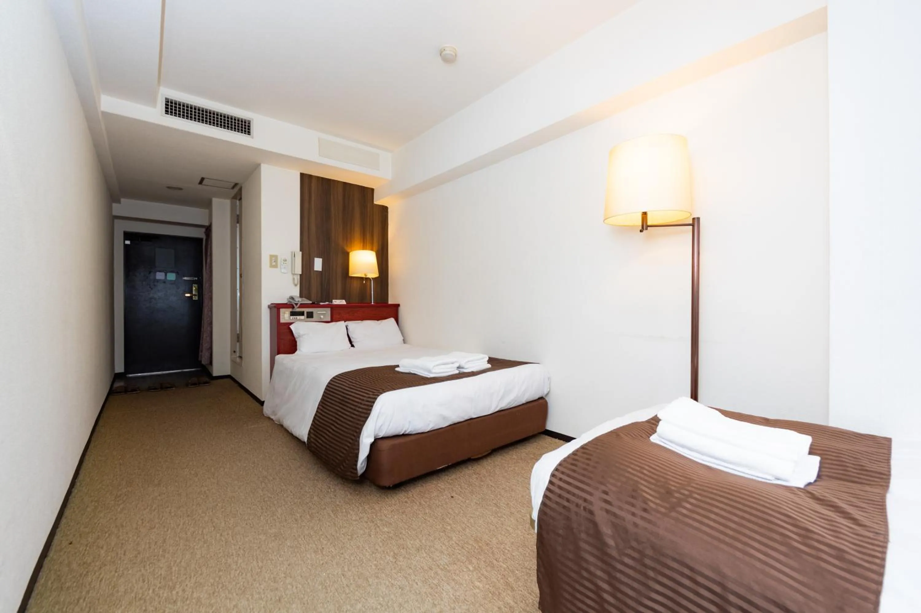 Photo of the whole room, Bed in Sky Heart Hotel Koiwa