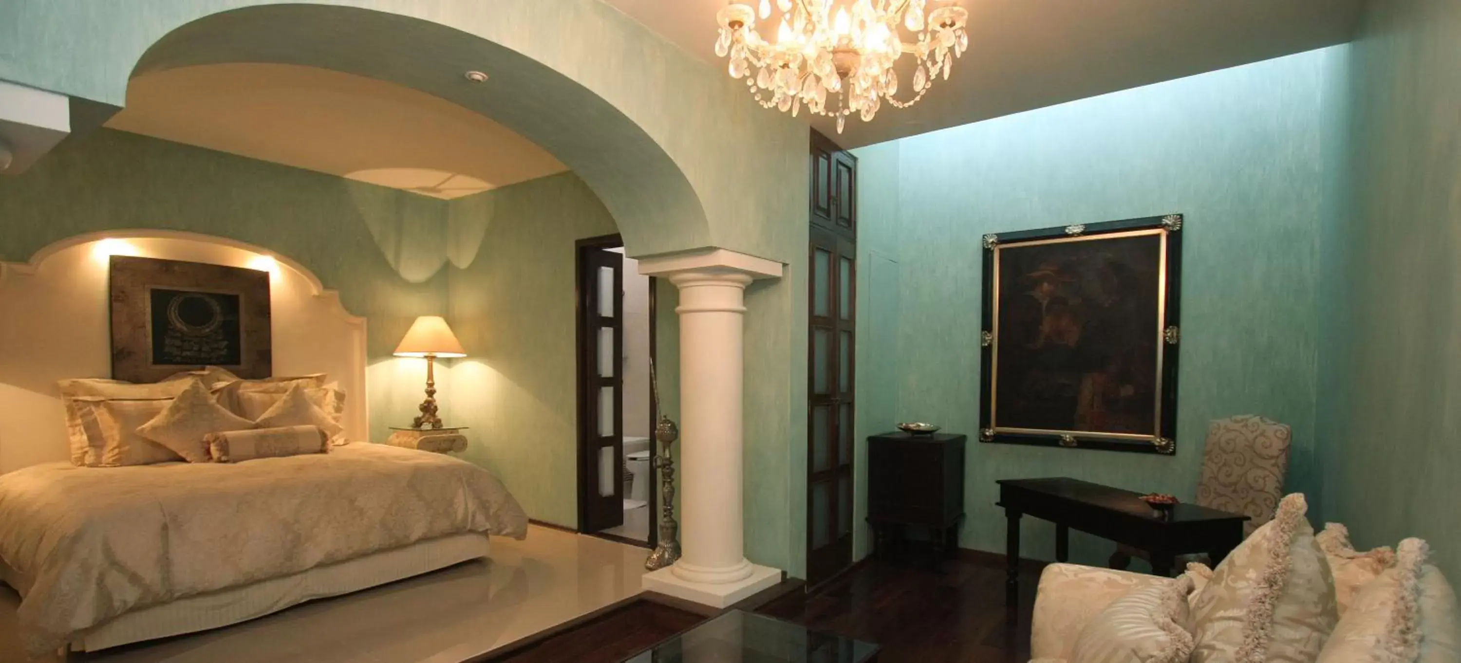 Bedroom, Bed in Palacio Borghese Hotel Boutique - Adults Only