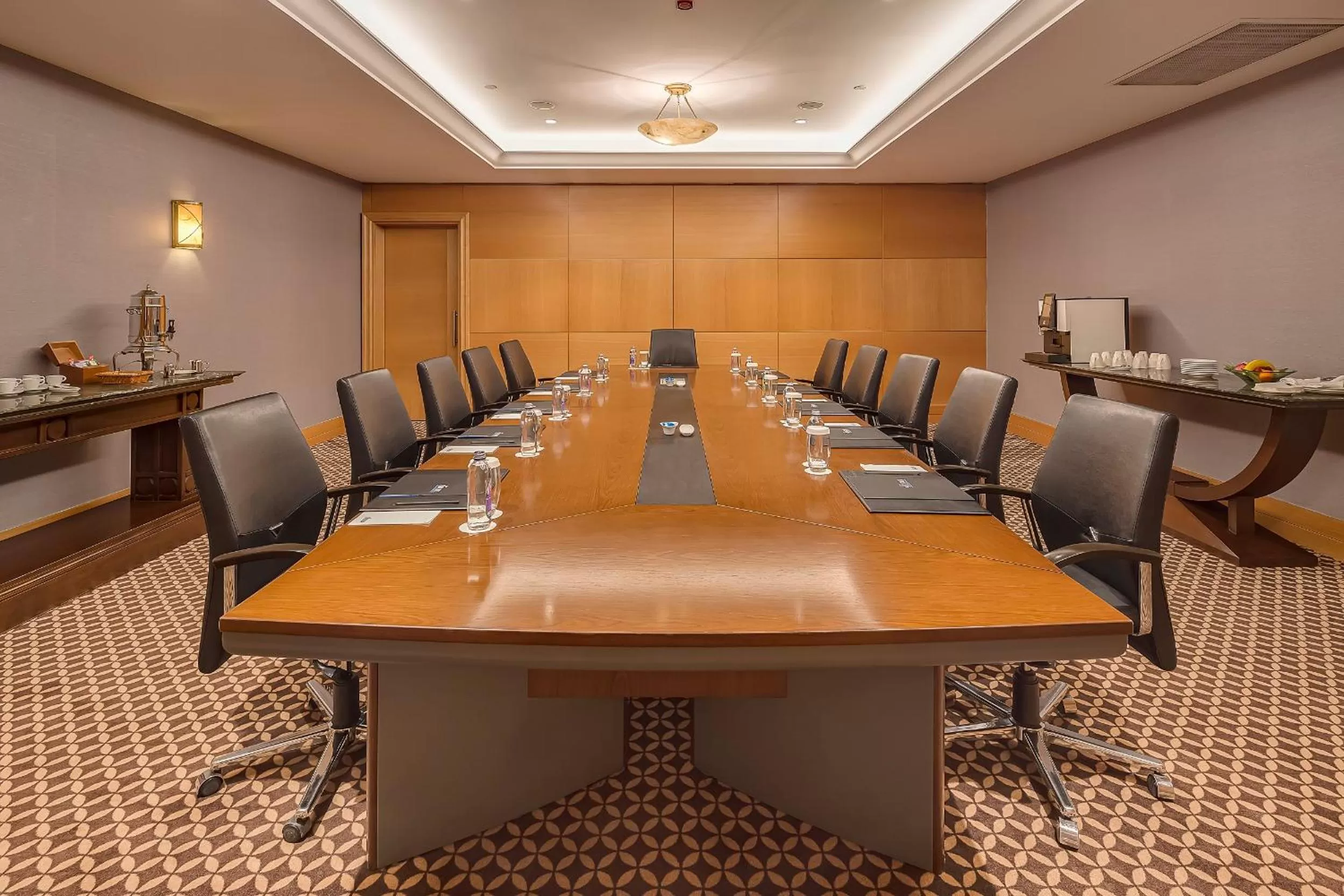 Meeting/conference room in Divan Ankara