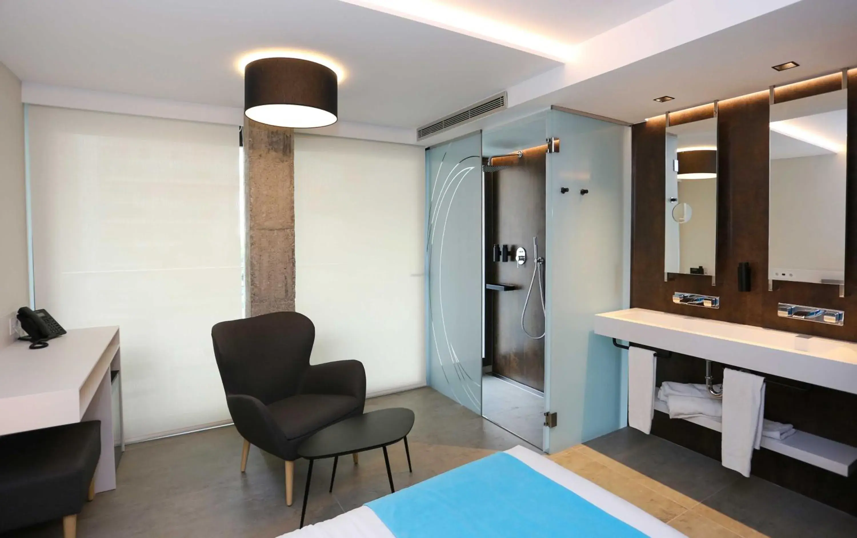 Bathroom, Seating Area in Hotel Kaktus Playa