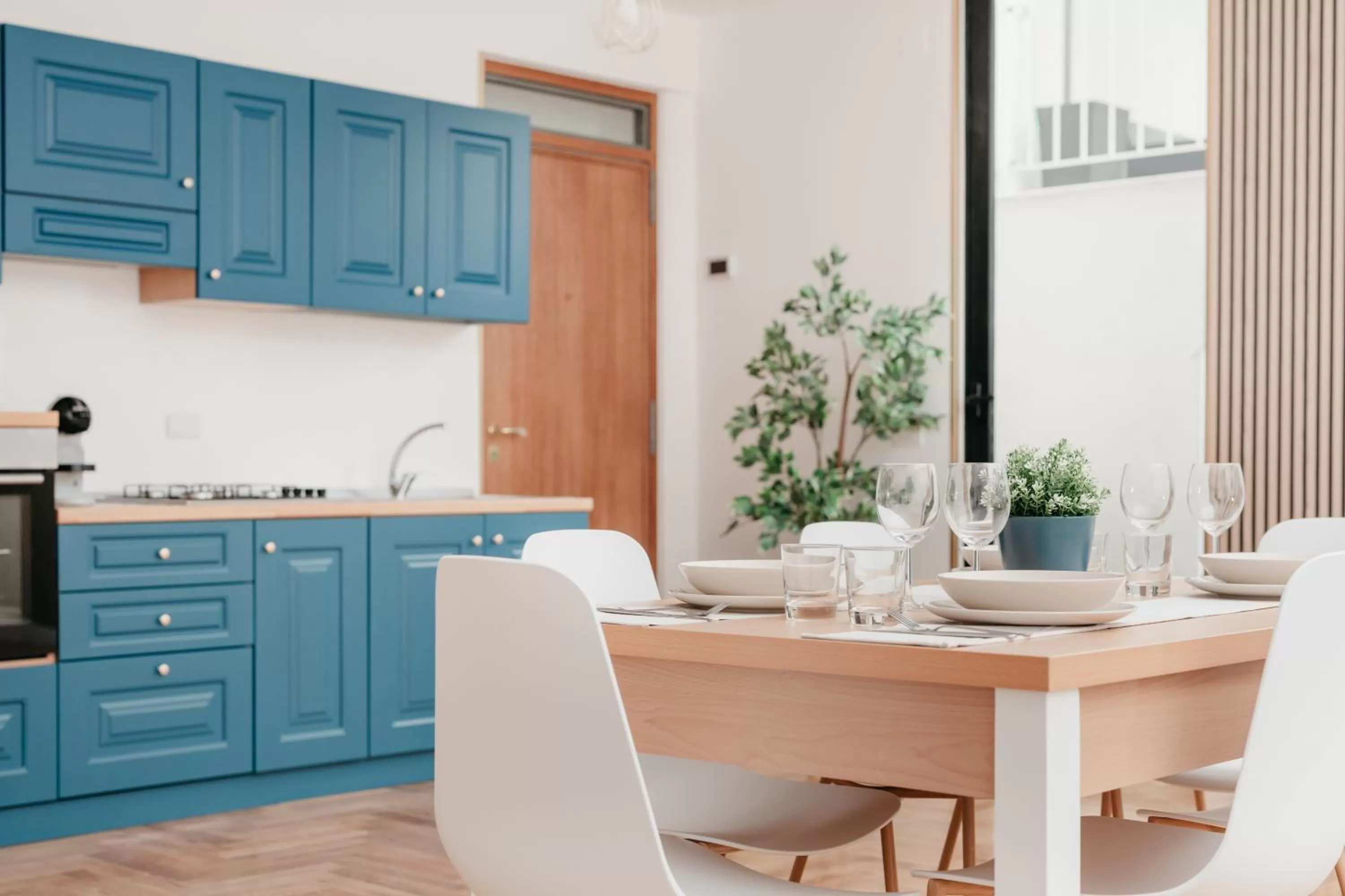 kitchen in Vista Napoli Residence by Casa Napoletana
