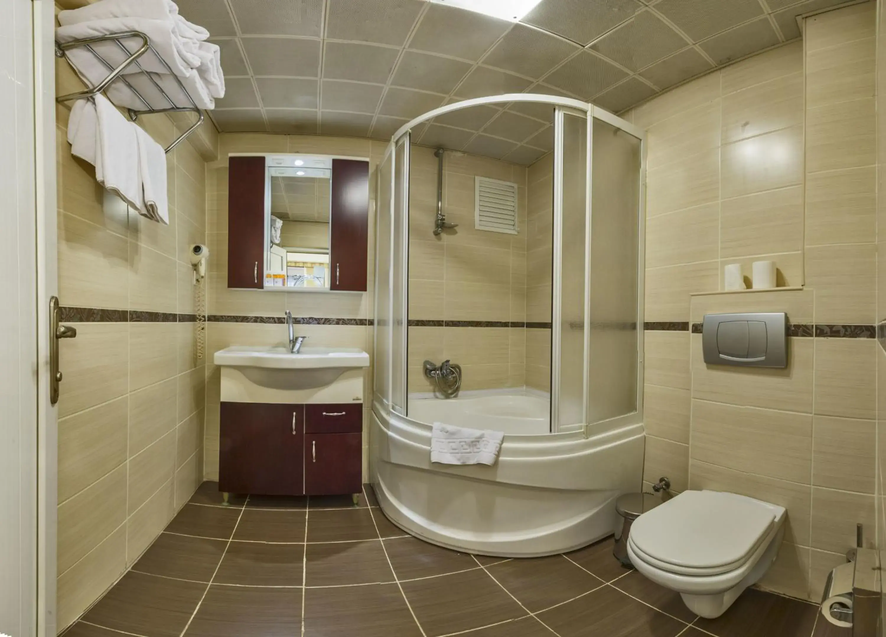 Bathroom in Istanbul Holiday Hotel