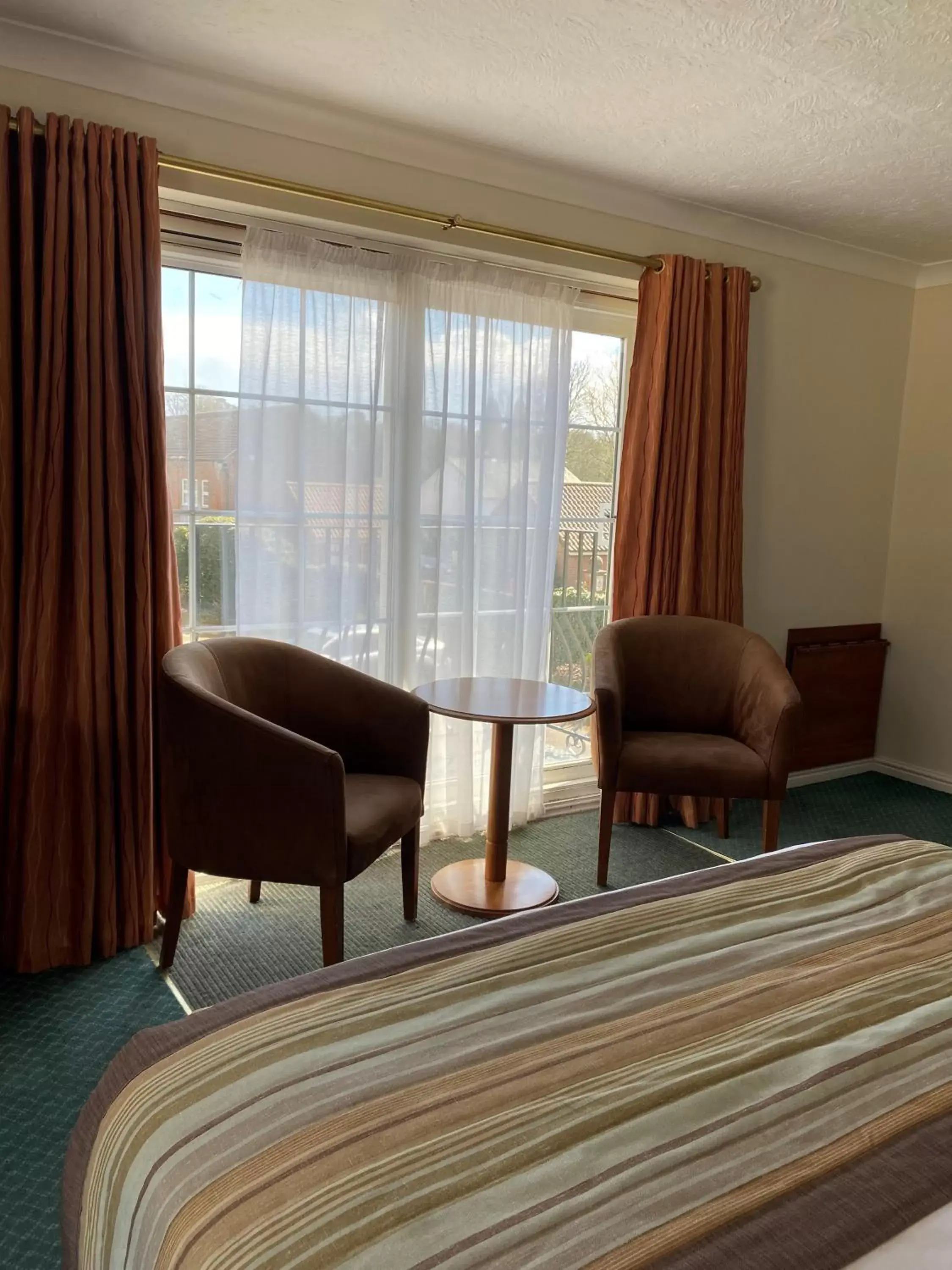 Balcony/Terrace, Seating Area in Alton House Hotel