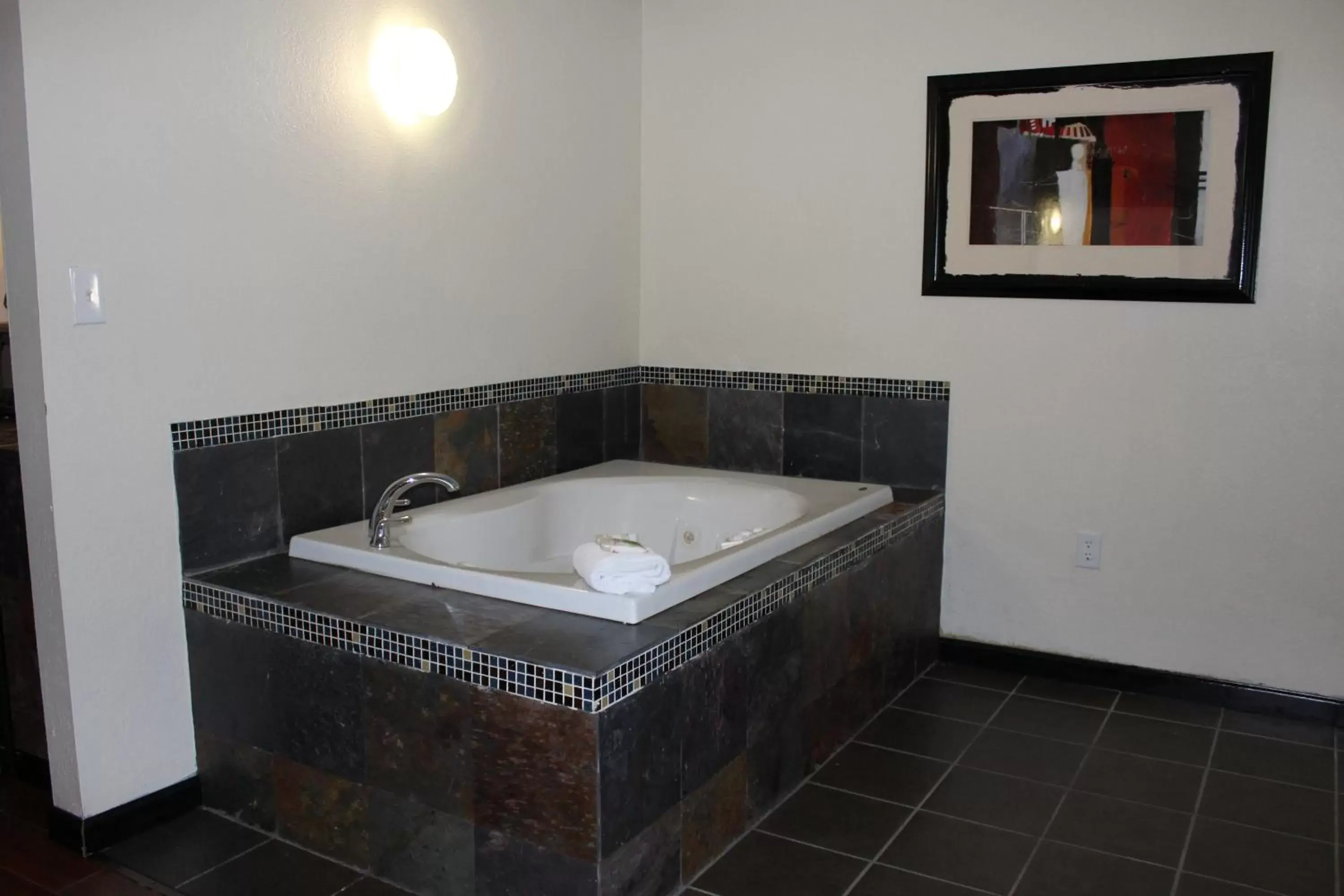 Spa and wellness centre/facilities, Bathroom in Araamda Inn