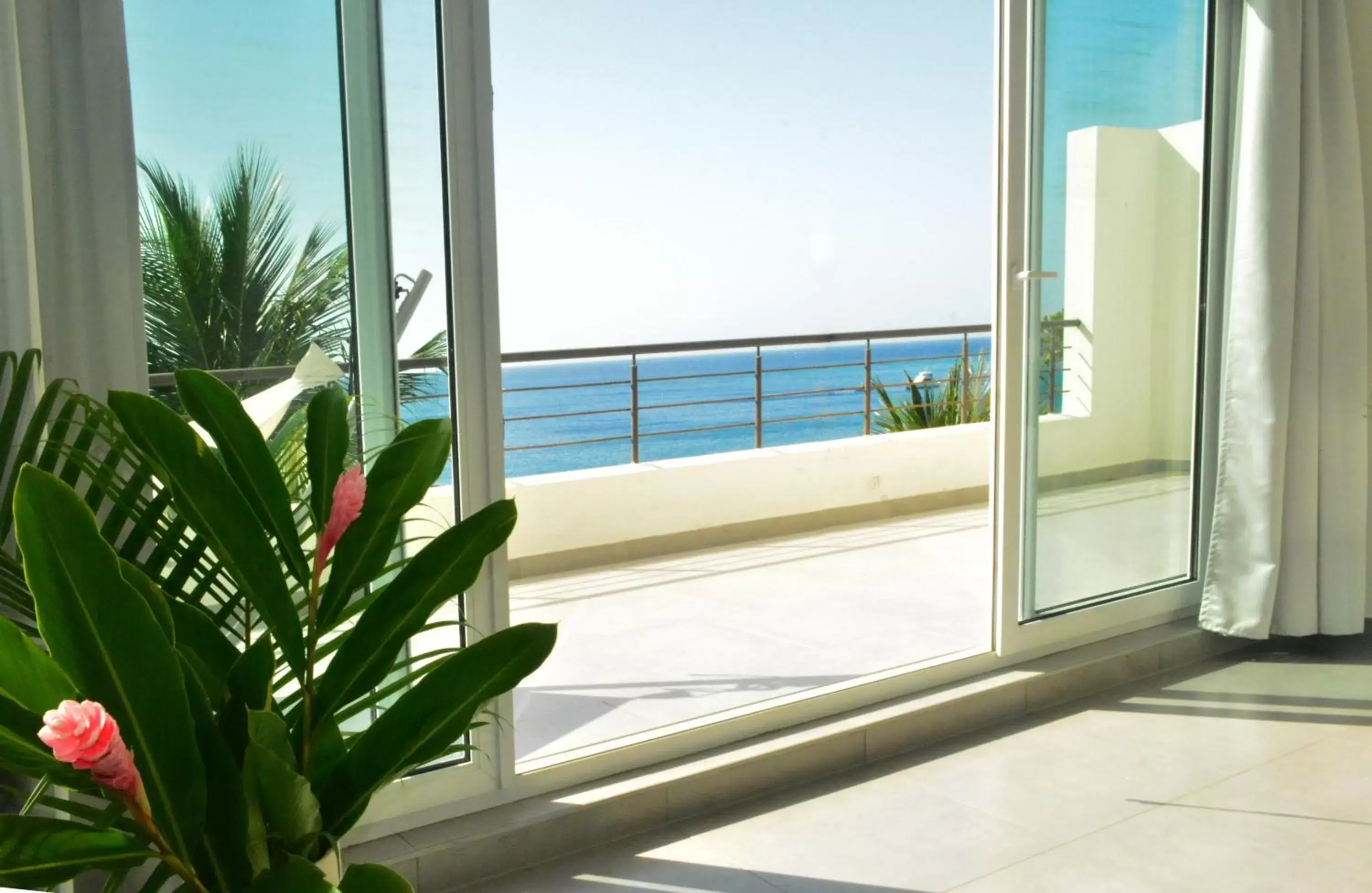 Balcony/Terrace in Instyle Residences at Infiniti Blu