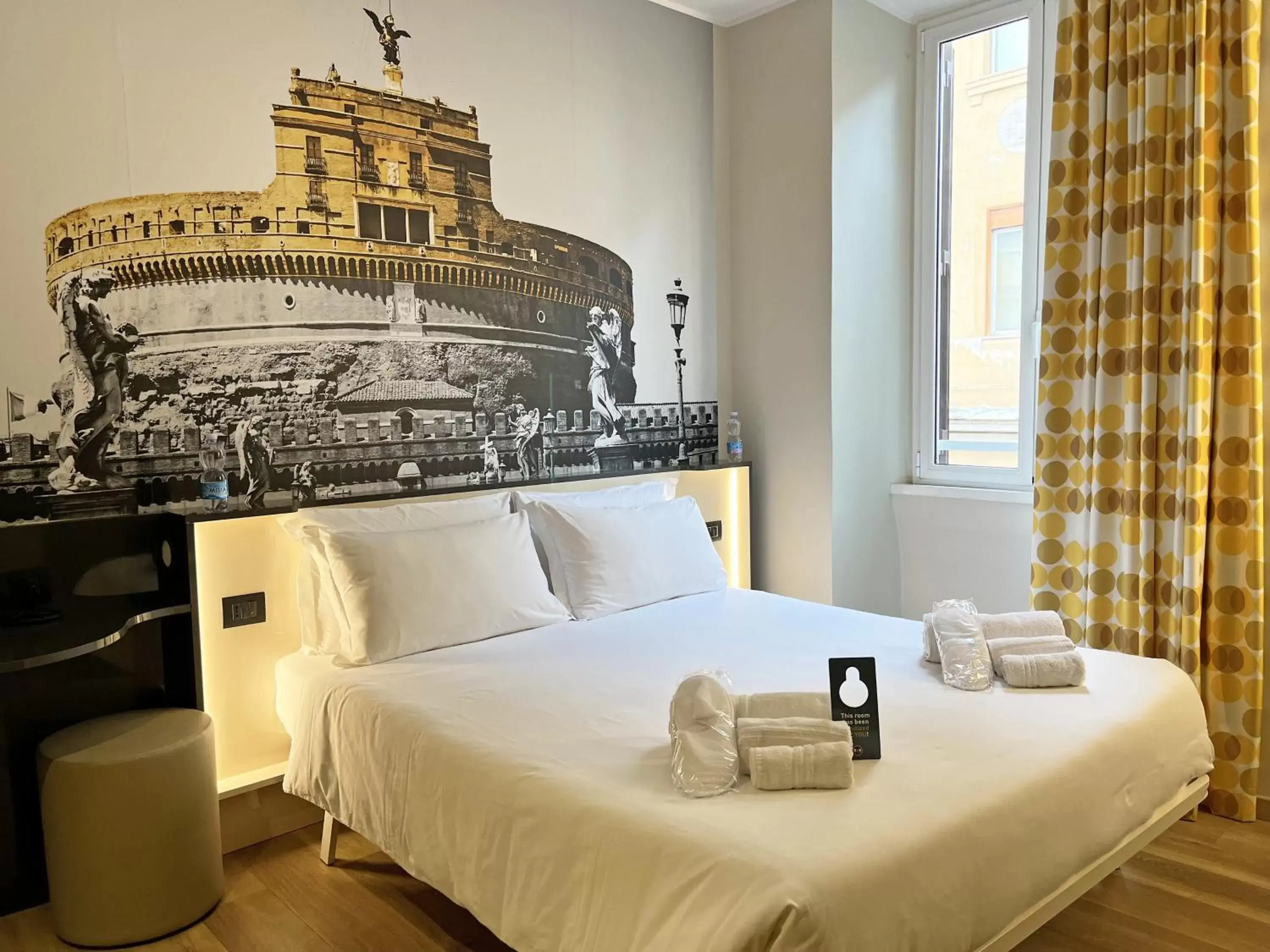 Bedroom, Bed in B&B Hotel Roma San Lorenzo Termini