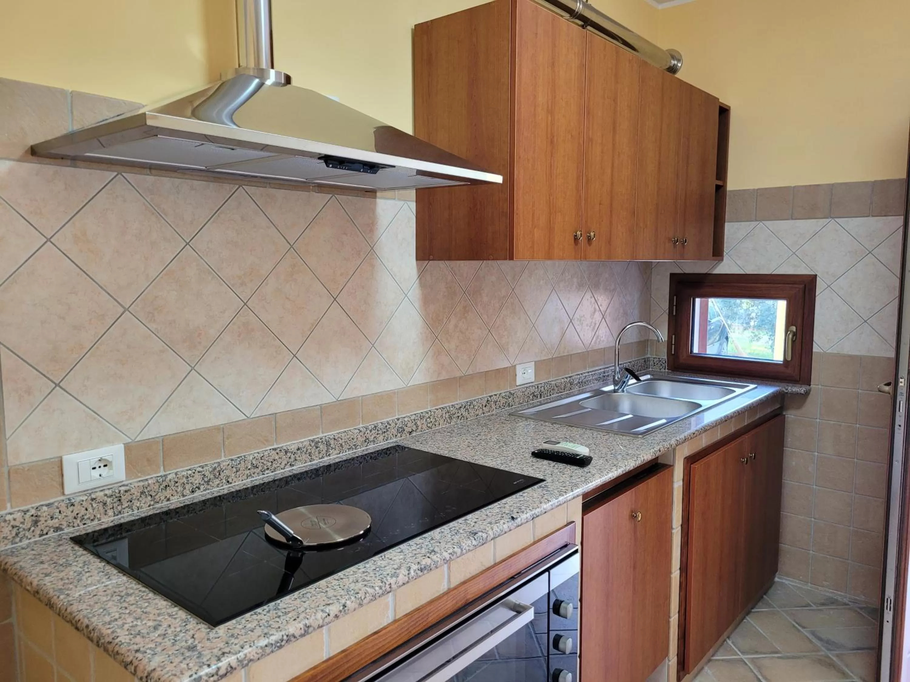 Alloggio turistico Magnifico Alessandro Valle Bernardo 04025 Lenola nei pressi di Fondi LT