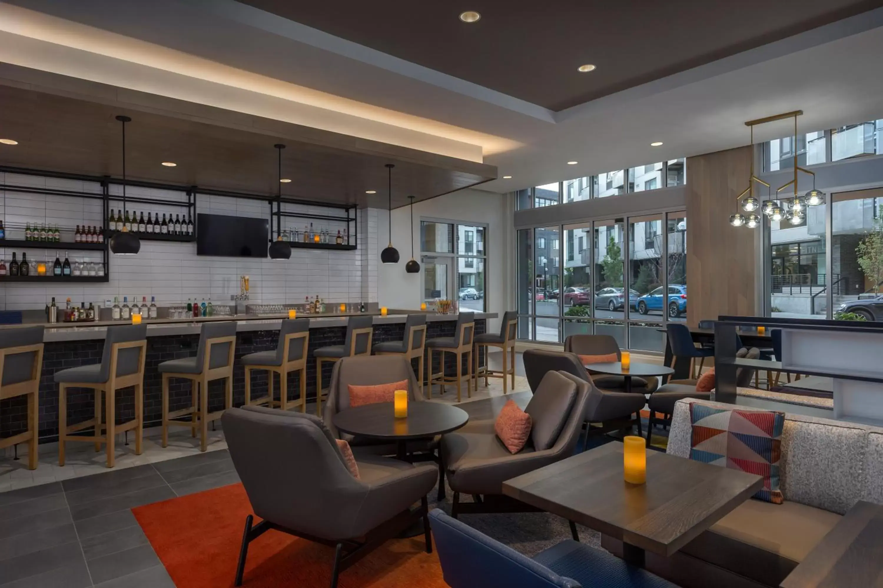 Lounge or bar in Hyatt House Portland/Beaverton Lounge or bar in Hyatt House Portland/Beaverton