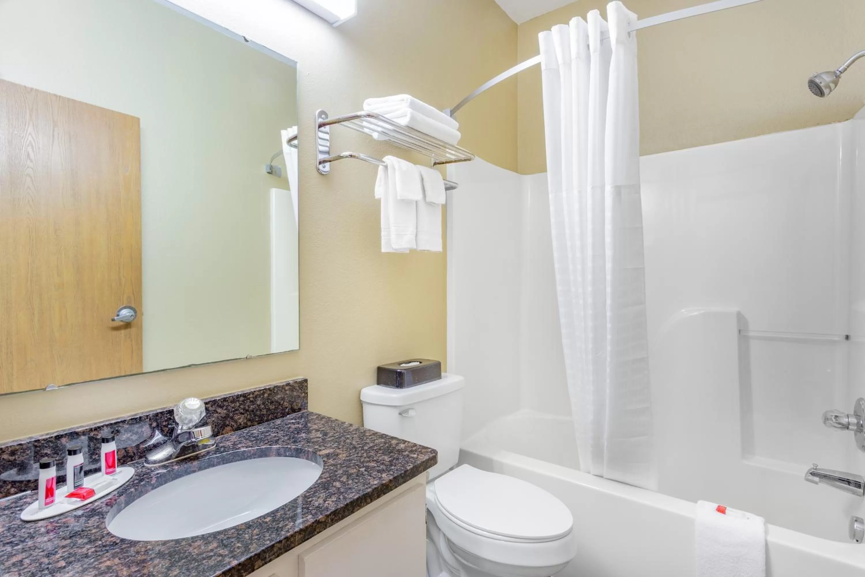 Toilet in Super 8 by Wyndham Kokomo