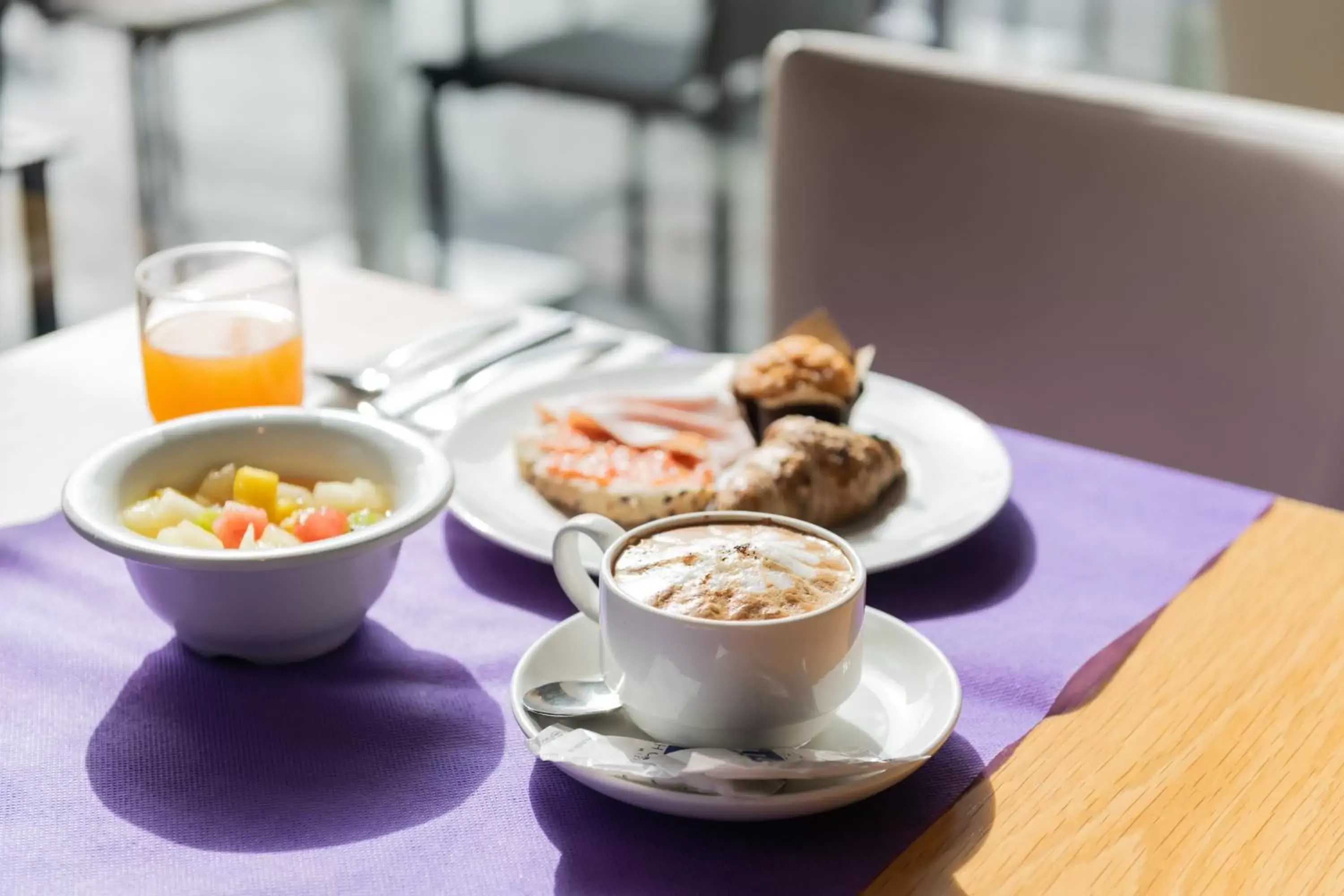 Breakfast in Atenea Port Barcelona Mataró Breakfast in Atenea Port Barcelona Mataró