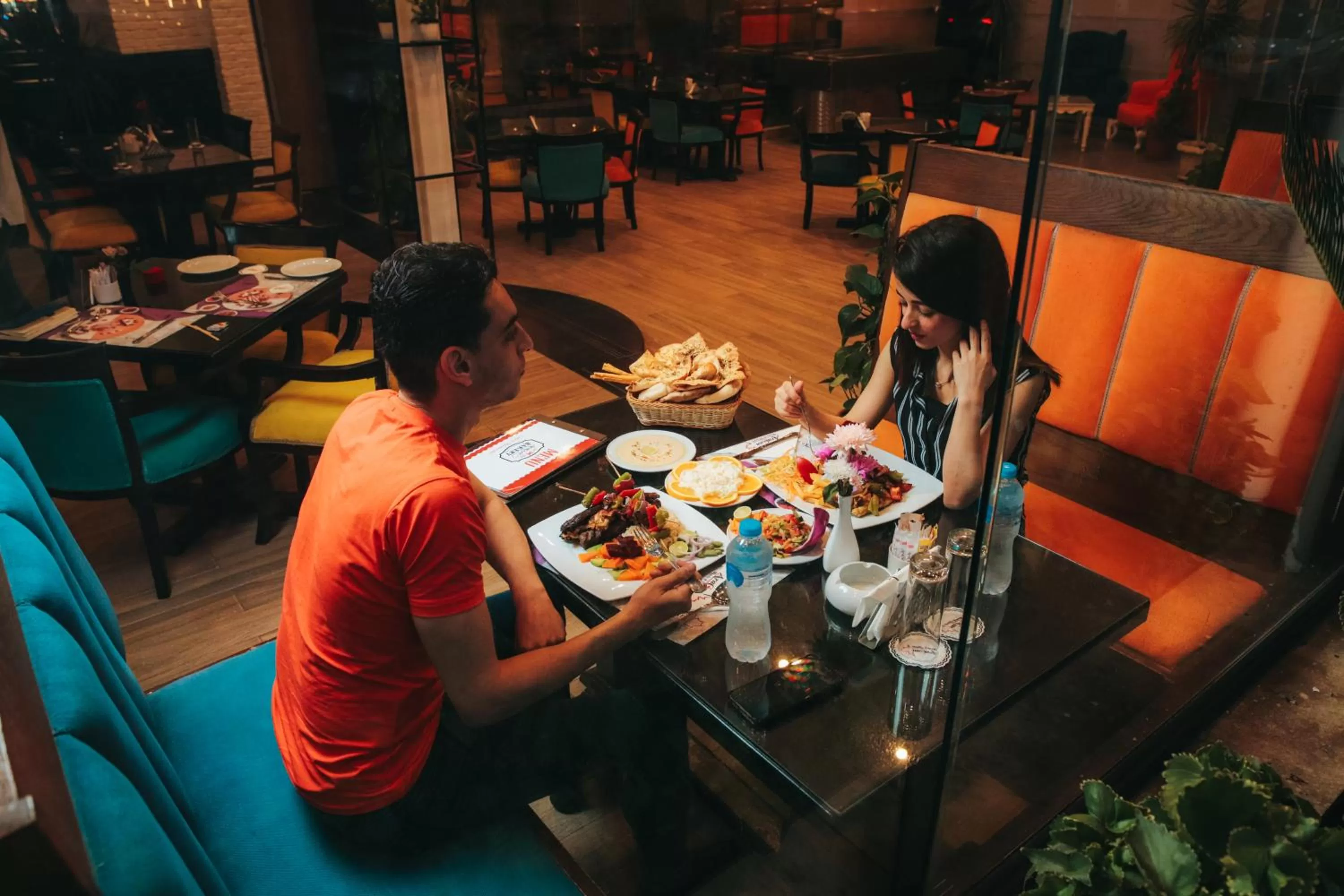 Restaurant/places to eat in Aracan Portsaid