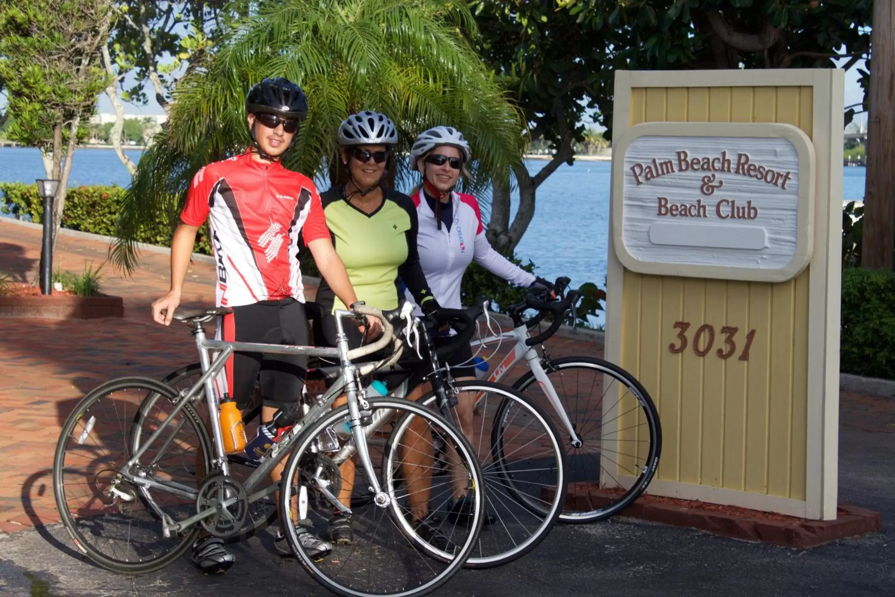Cycling, Biking in Palm Beach Waterfront Condos - Full Kitchens!
